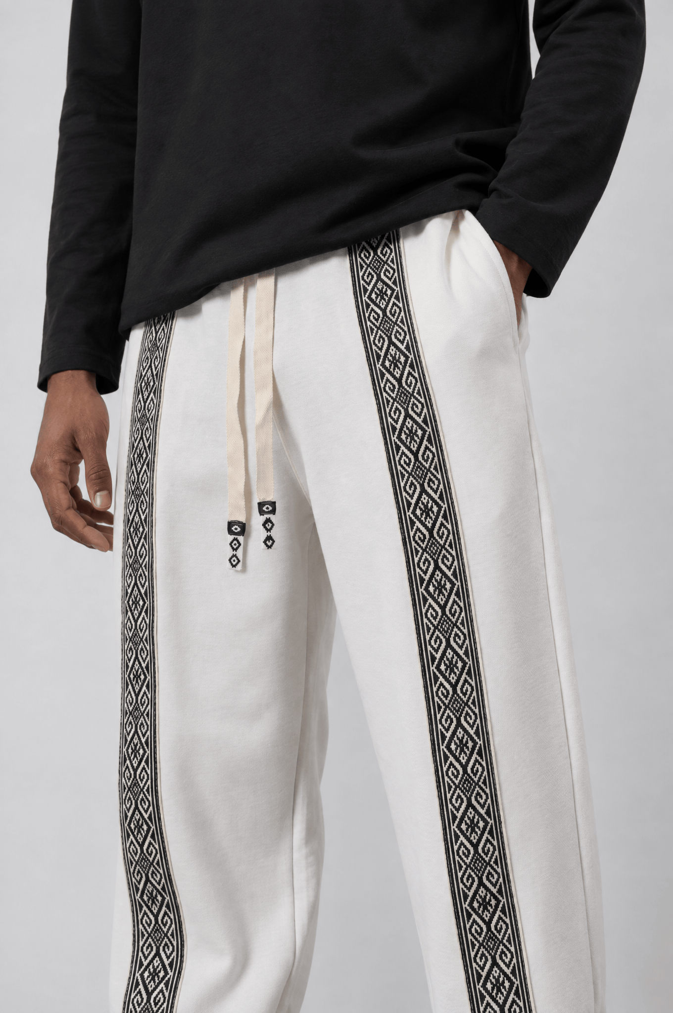 Erkek Etnik Şerit Detaylı Doubleface Baggy Eşofman Altı Ekru