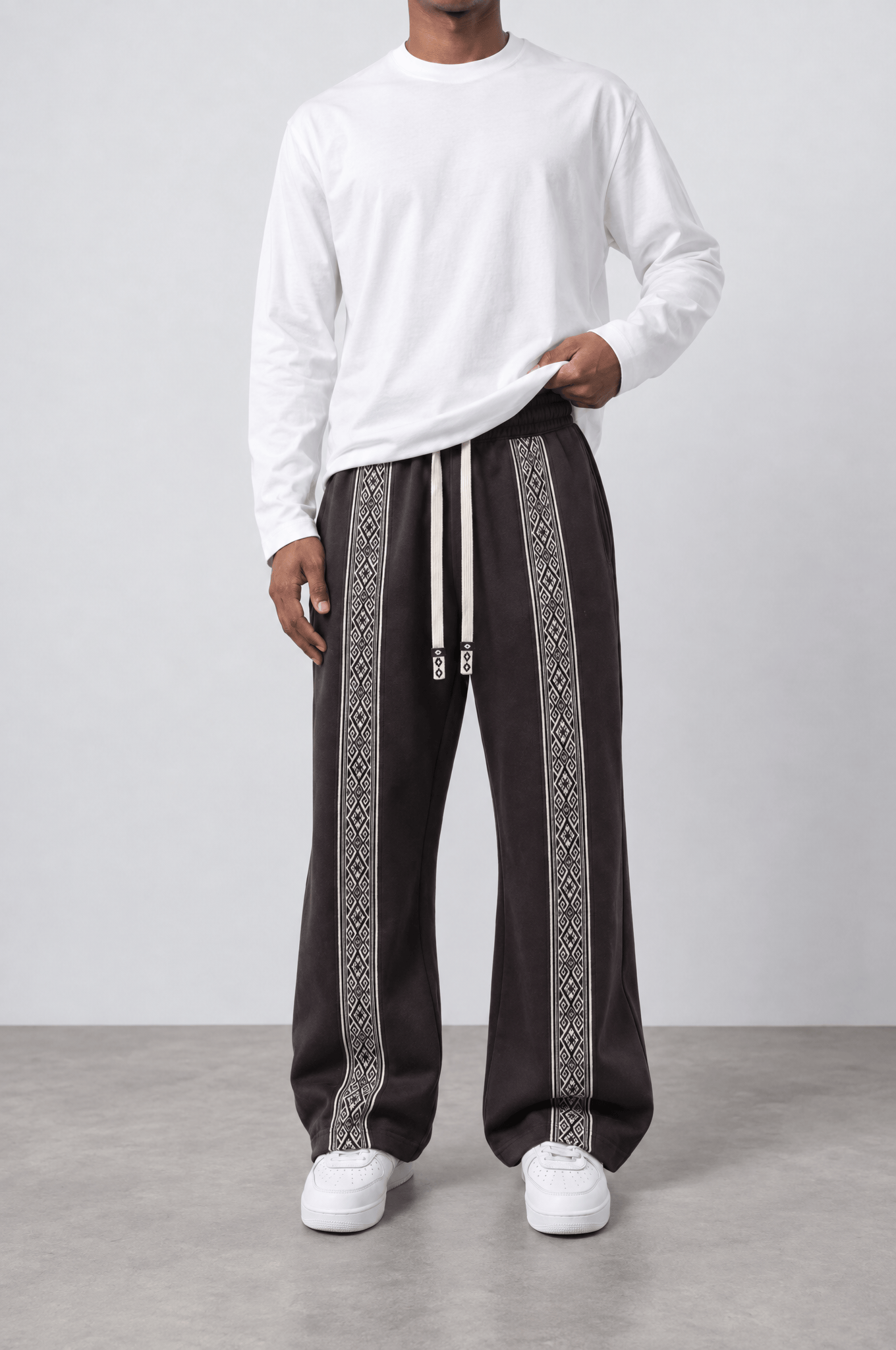 Erkek Etnik Şerit Detaylı Doubleface Baggy Eşofman Altı Kahve