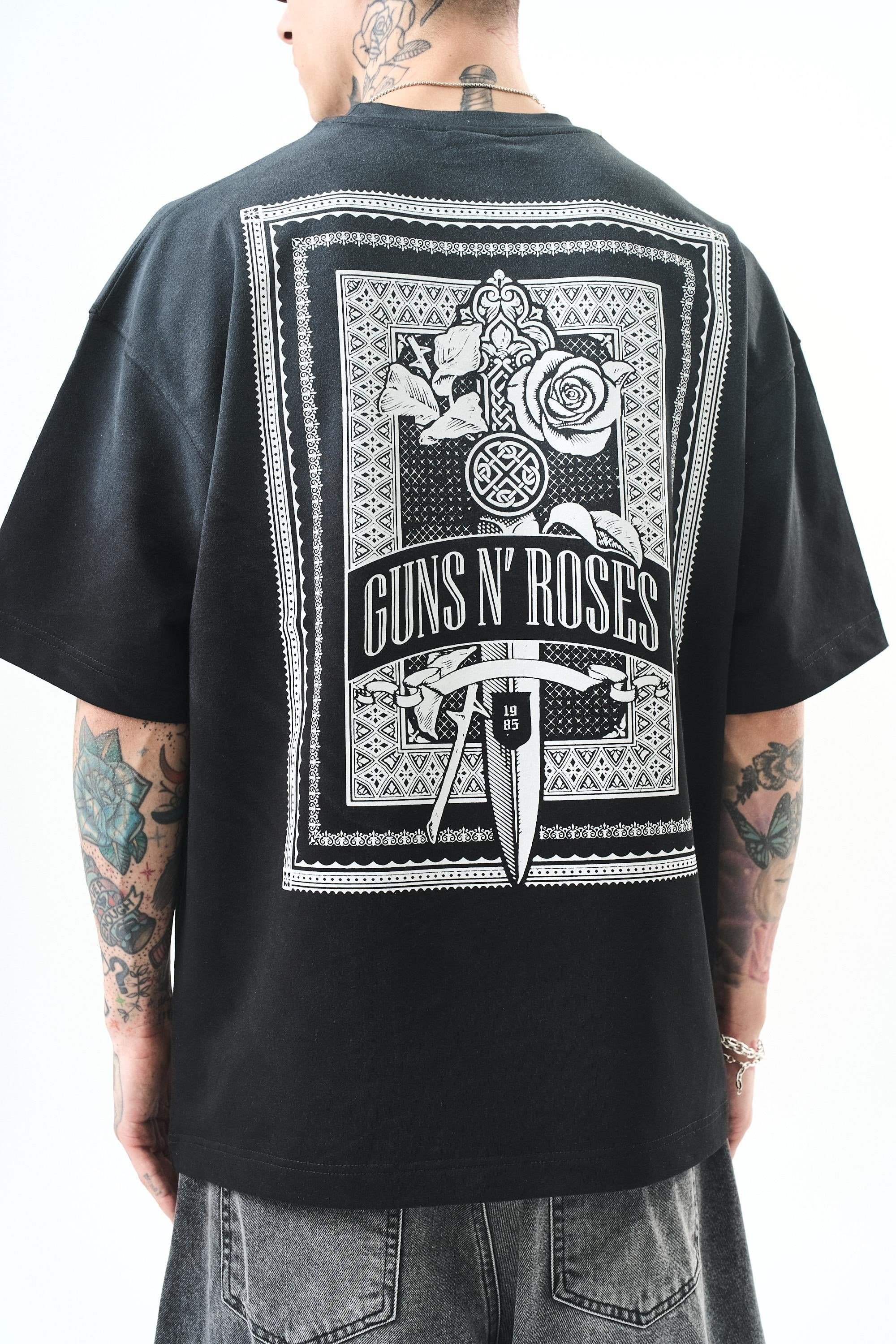 erkek-guns-roses-baskili-oversize-t-sh-bcb3-c.jpg