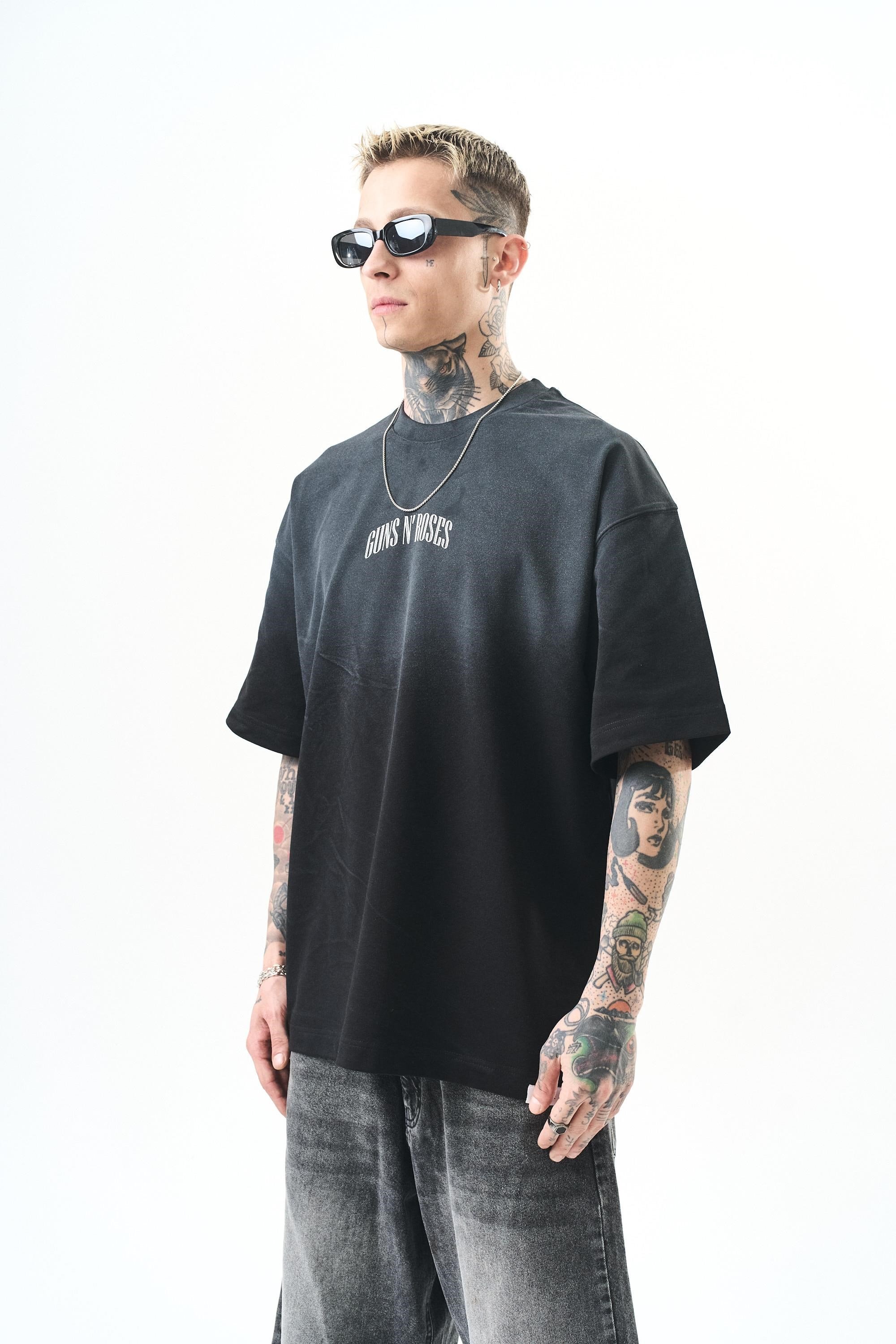 erkek-guns-roses-baskili-oversize-t-sh-d4517-.jpg