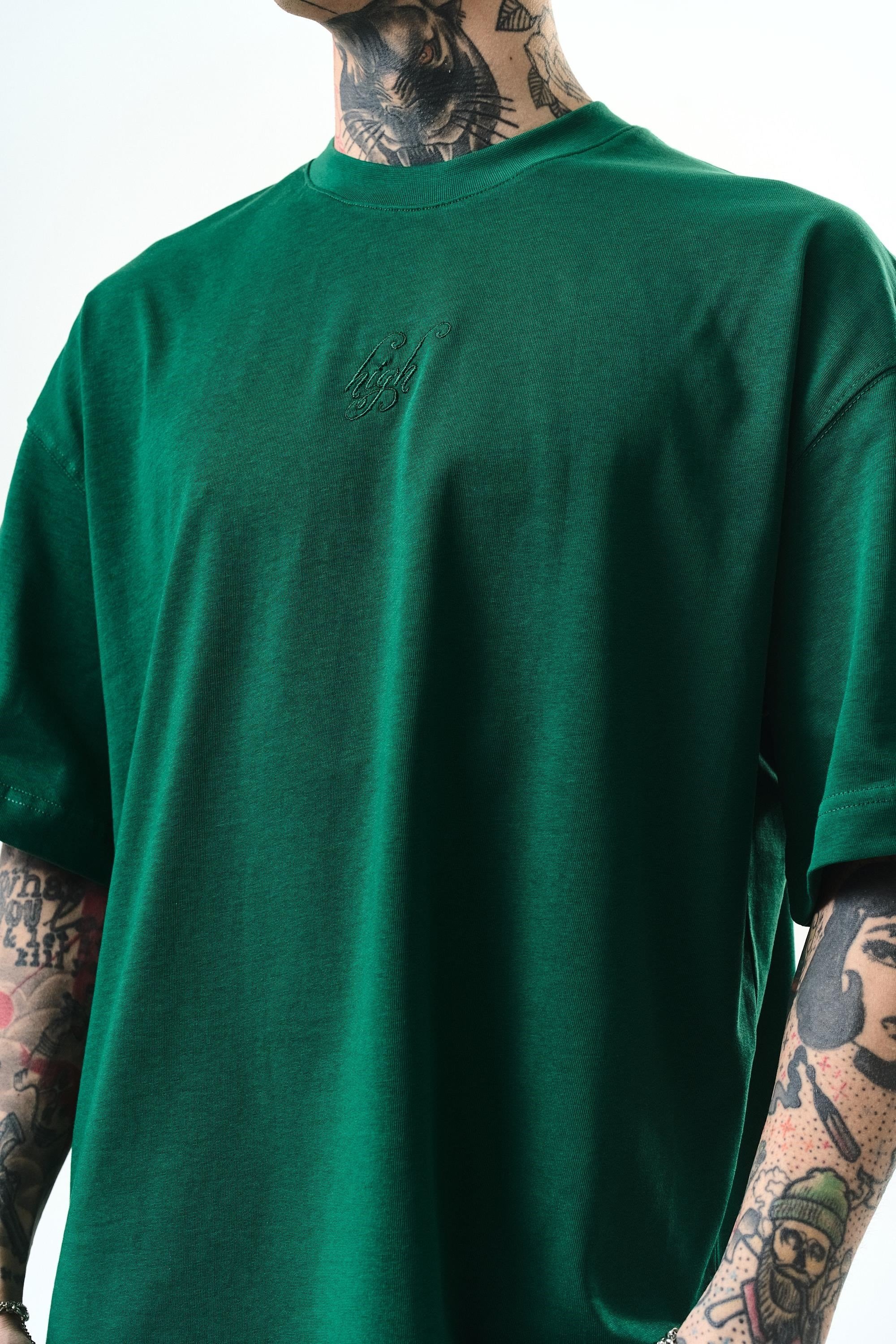 erkek-high-nakisli-oversize-t-shirt-ne-ccf0ff.jpg