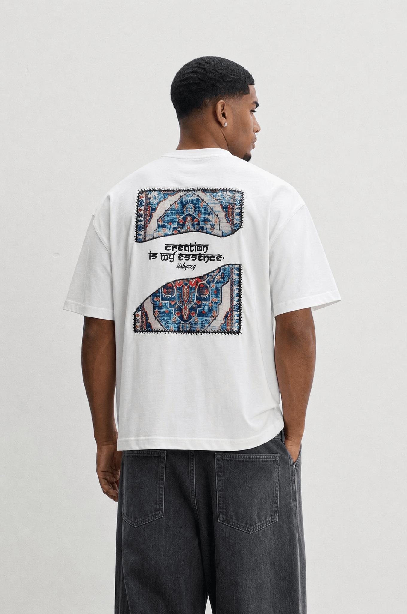 Erkek Itsbyzey Nakış Detaylı Oversize T-Shirt Ekru