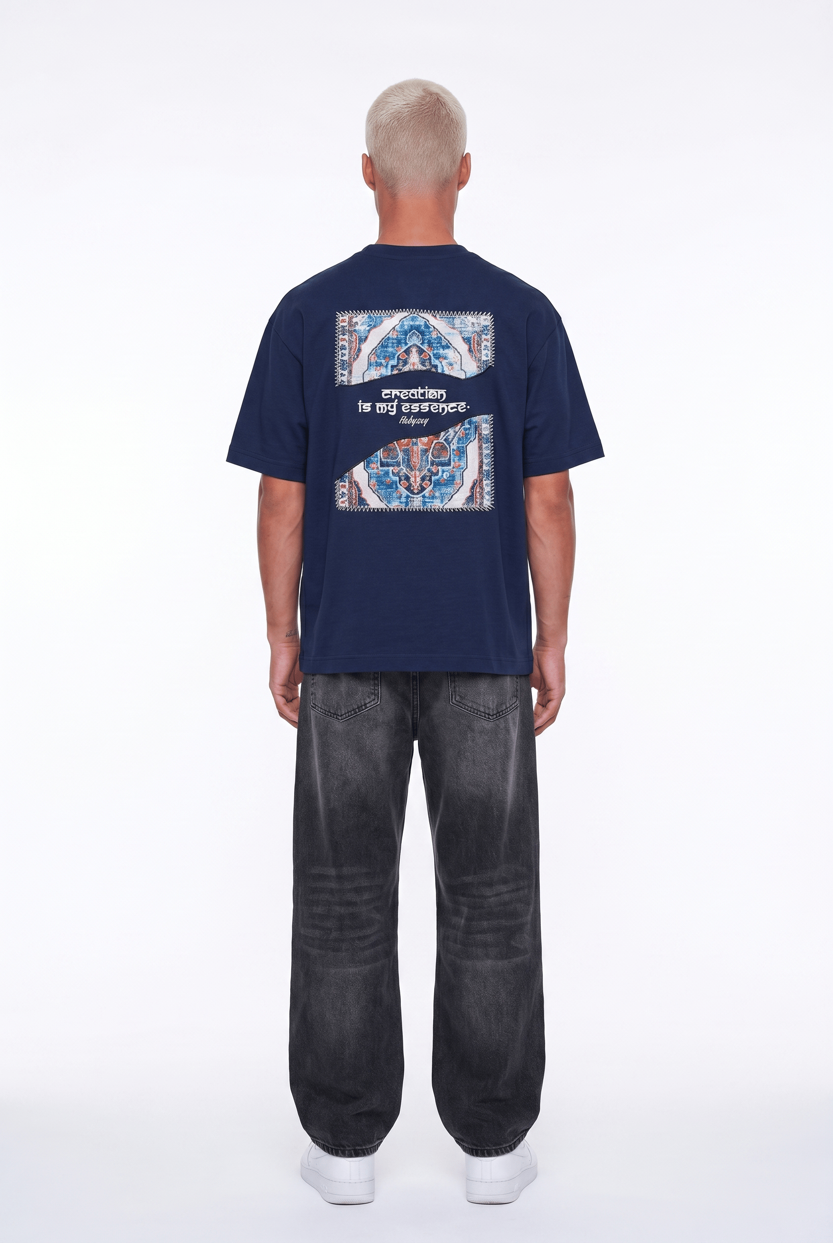 Erkek Itsbyzey Nakış Detaylı Oversize T-Shirt Lacivert