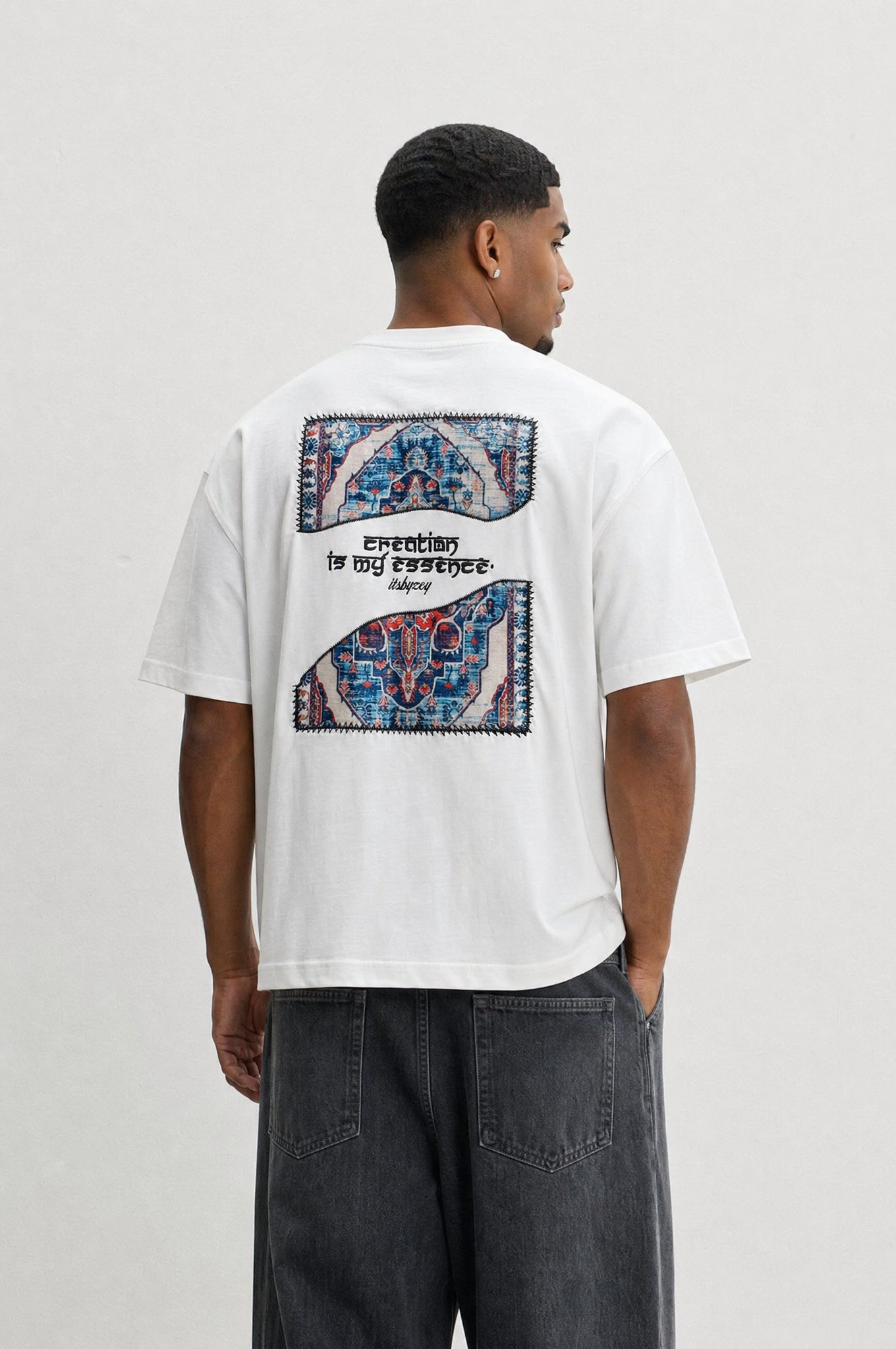 Erkek Itsbyzey Nakış Detaylı Oversize T-Shirt Ekru