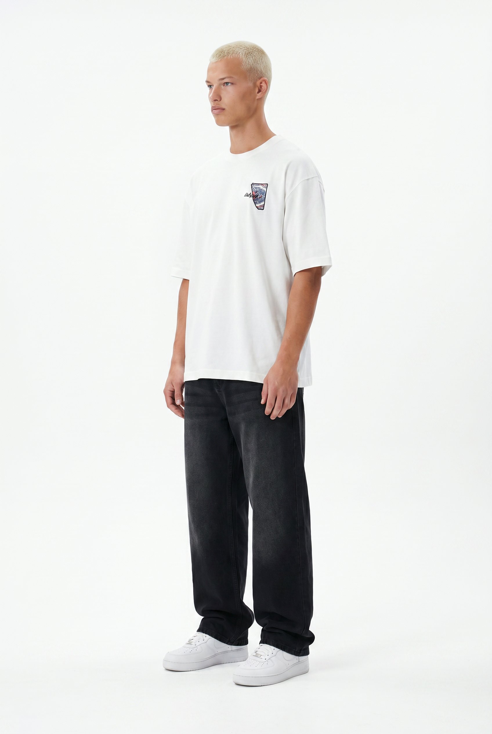 Erkek Itsbyzey Nakış Detaylı Oversize T-Shirt Ekru
