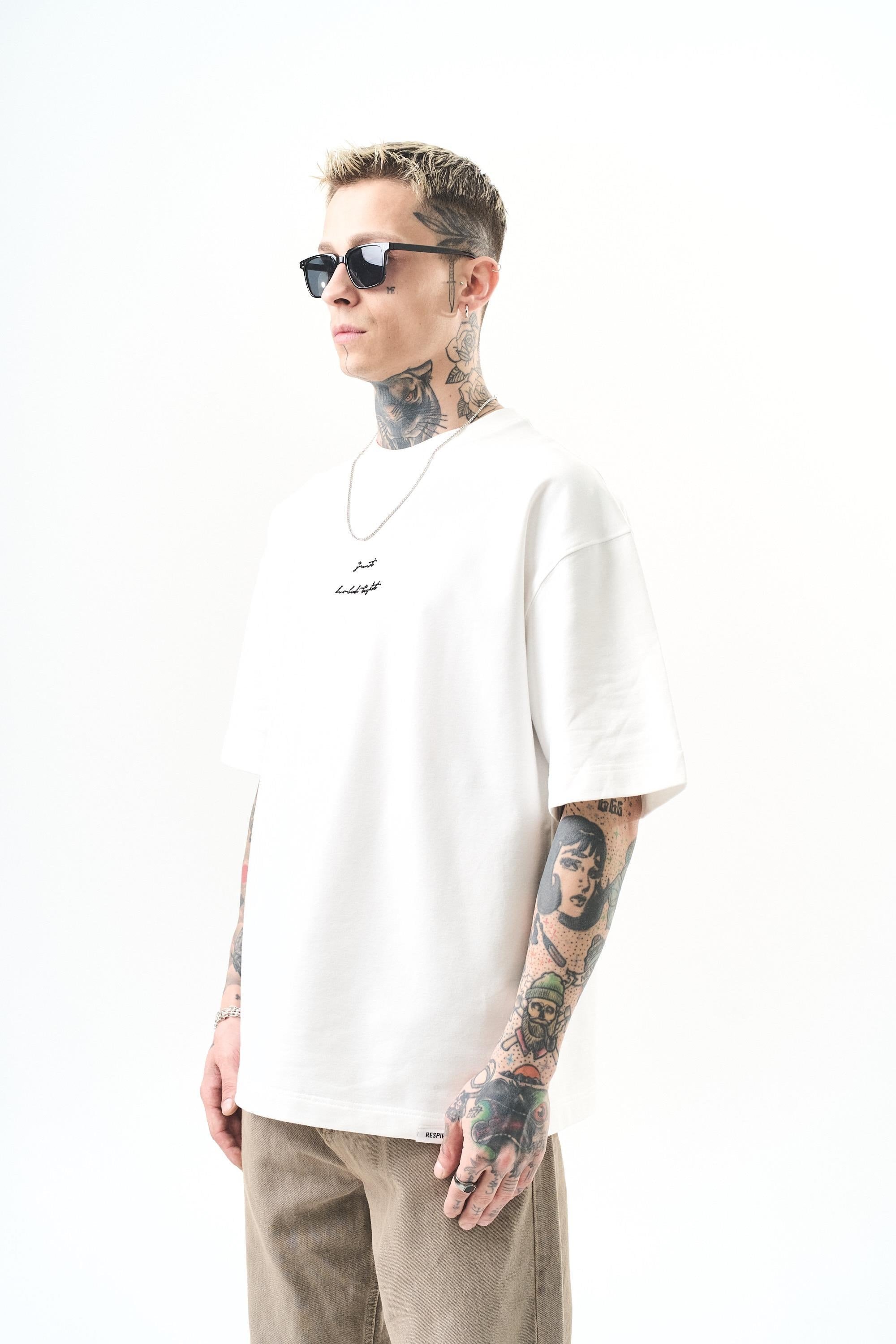 erkek-just-hold-nakisli-oversize-t-shi-16bdaa.jpg