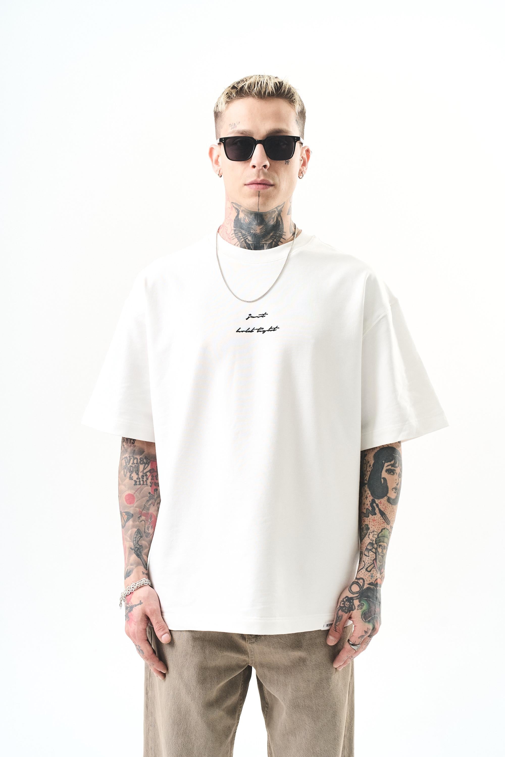 Erkek Just Hold Nakışlı Oversize T-Shirt Ekru