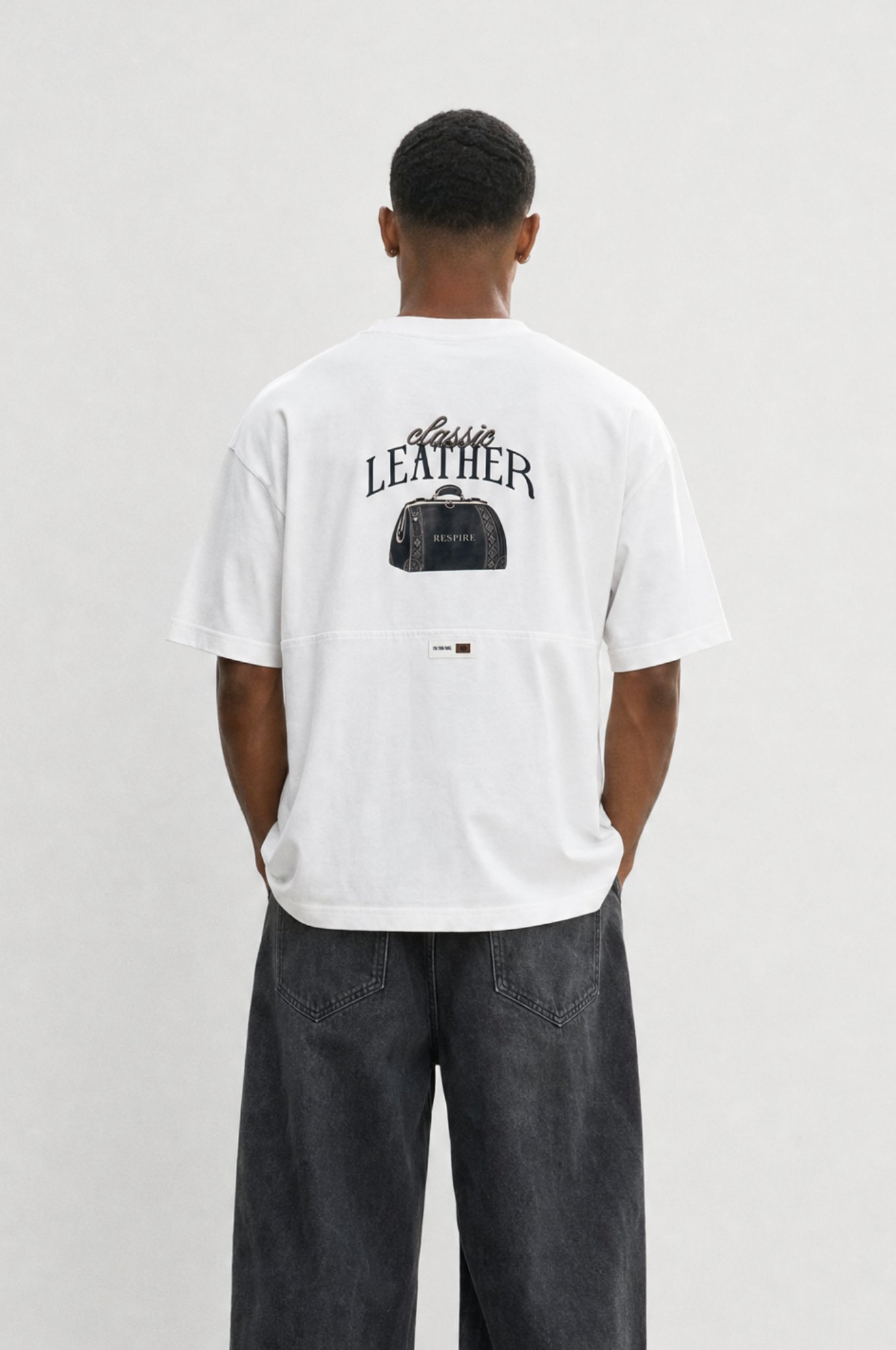 Erkek Leather Baskılı Oversize T-Shirt Ekru