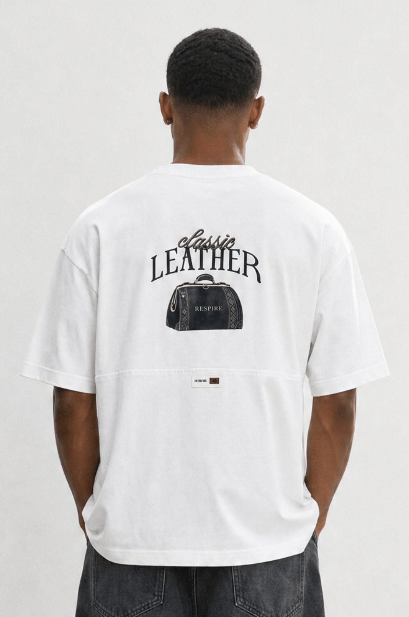 Erkek Leather Baskılı Oversize T-Shirt Ekru