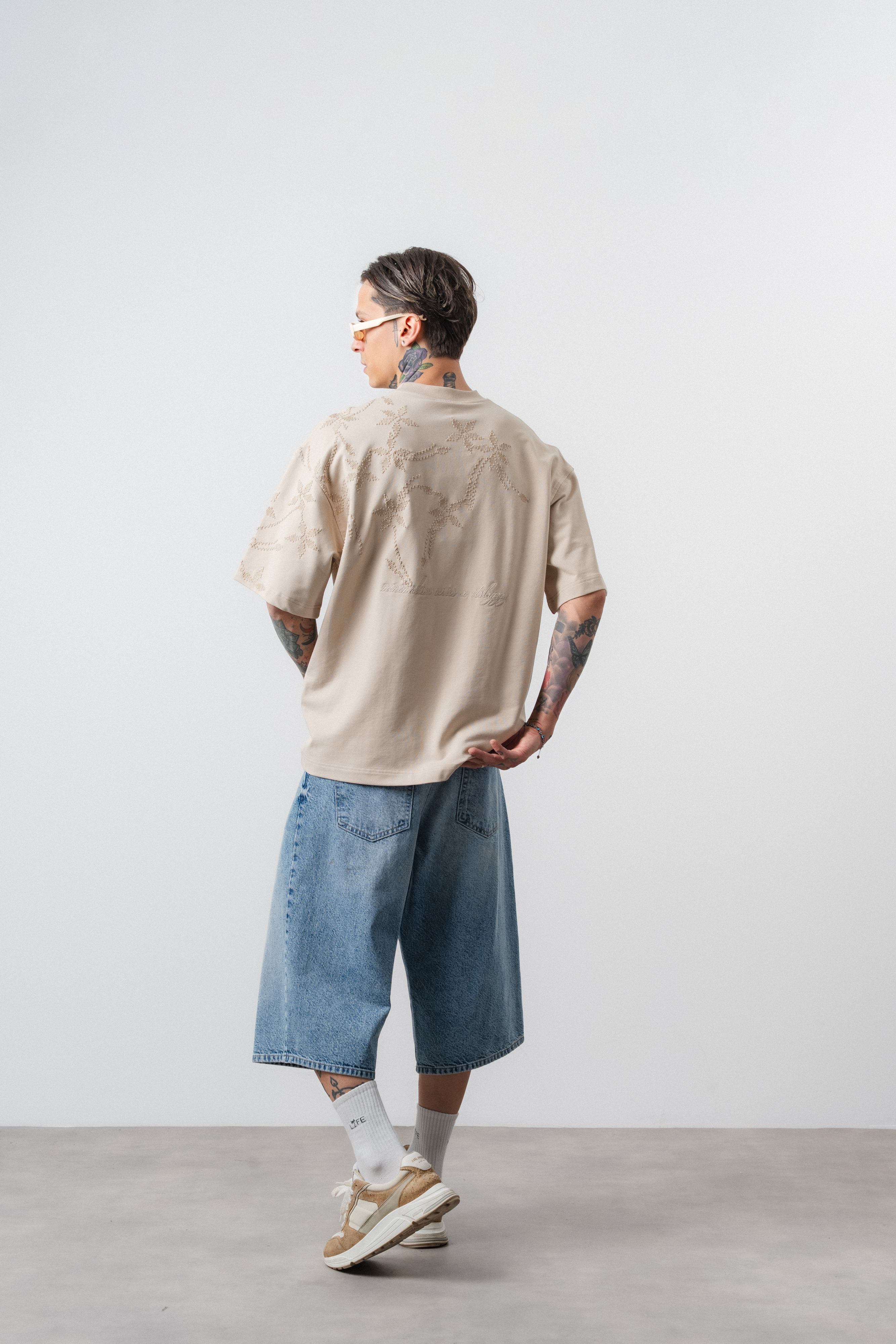 Erkek Minimalism Series Nakışlı Oversized T-Shirt Bej