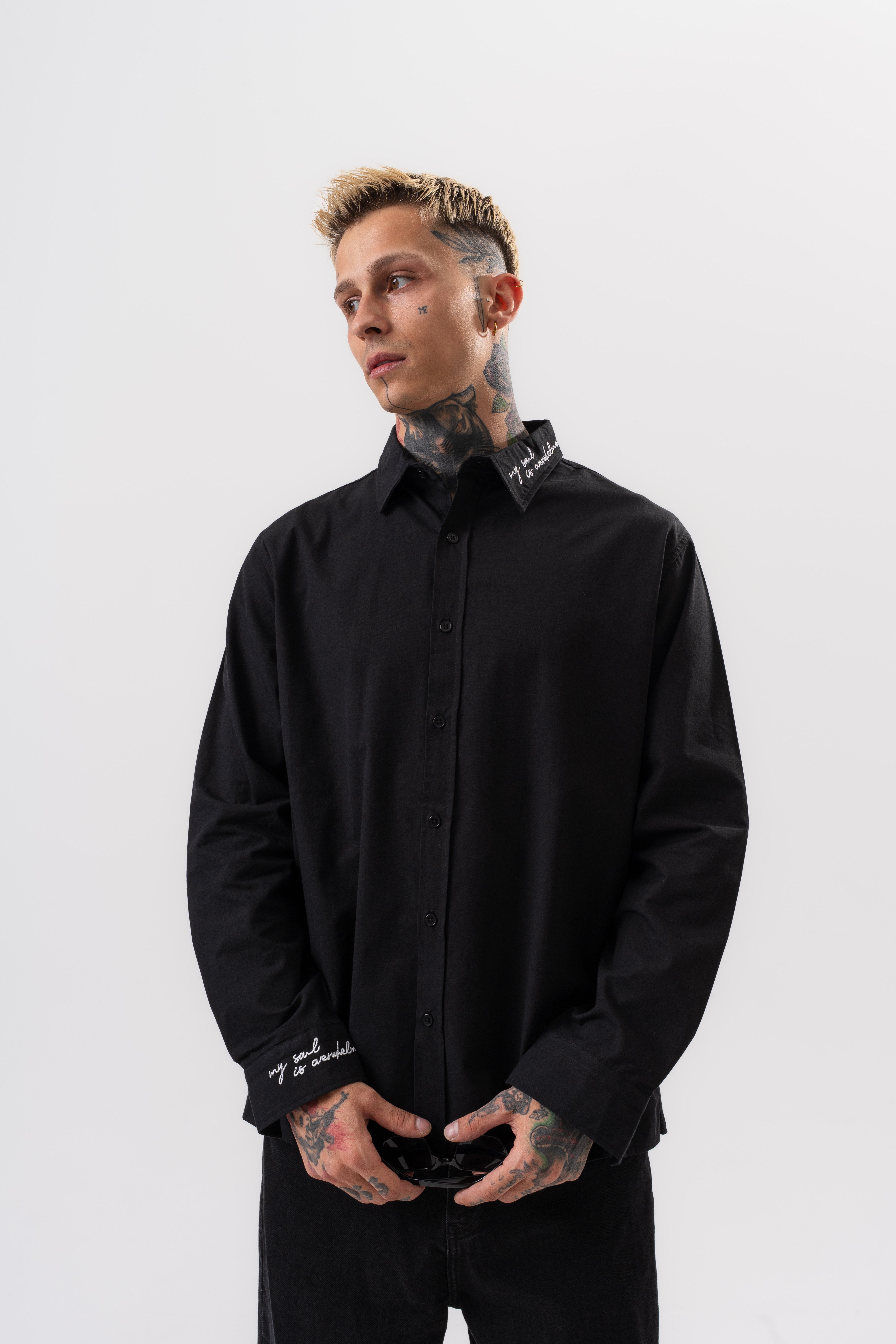 Erkek Nakış Detaylı Poplin Oversize Gömlek Siyah