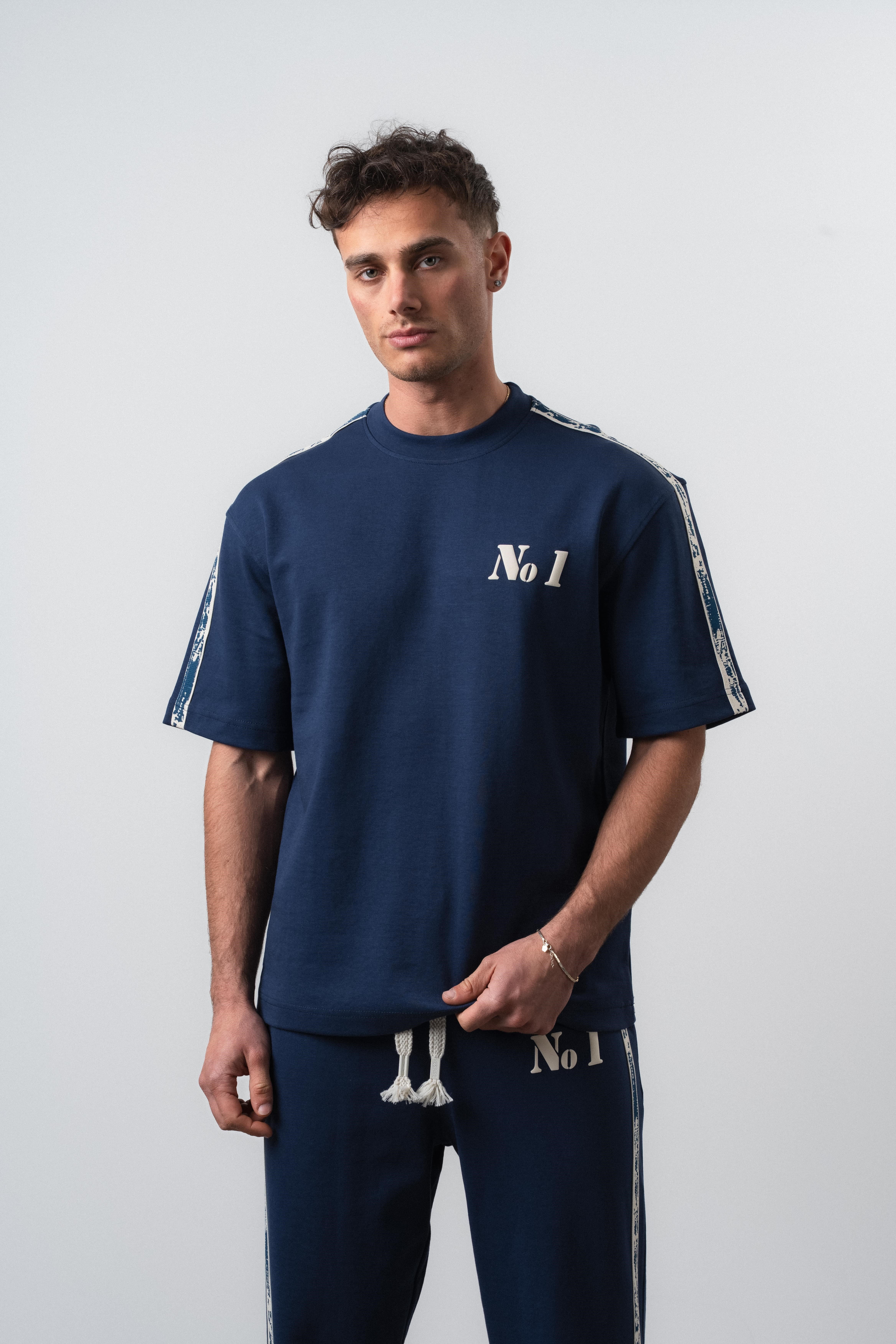 Erkek No1 Şerit Detaylı Regular Fit T-Shirt Lacivert
