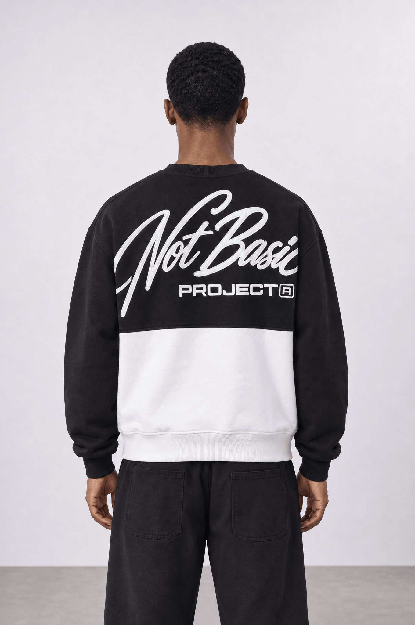 Erkek Not Basic Project Nakışlı Oversize Sweatshirt Siyah