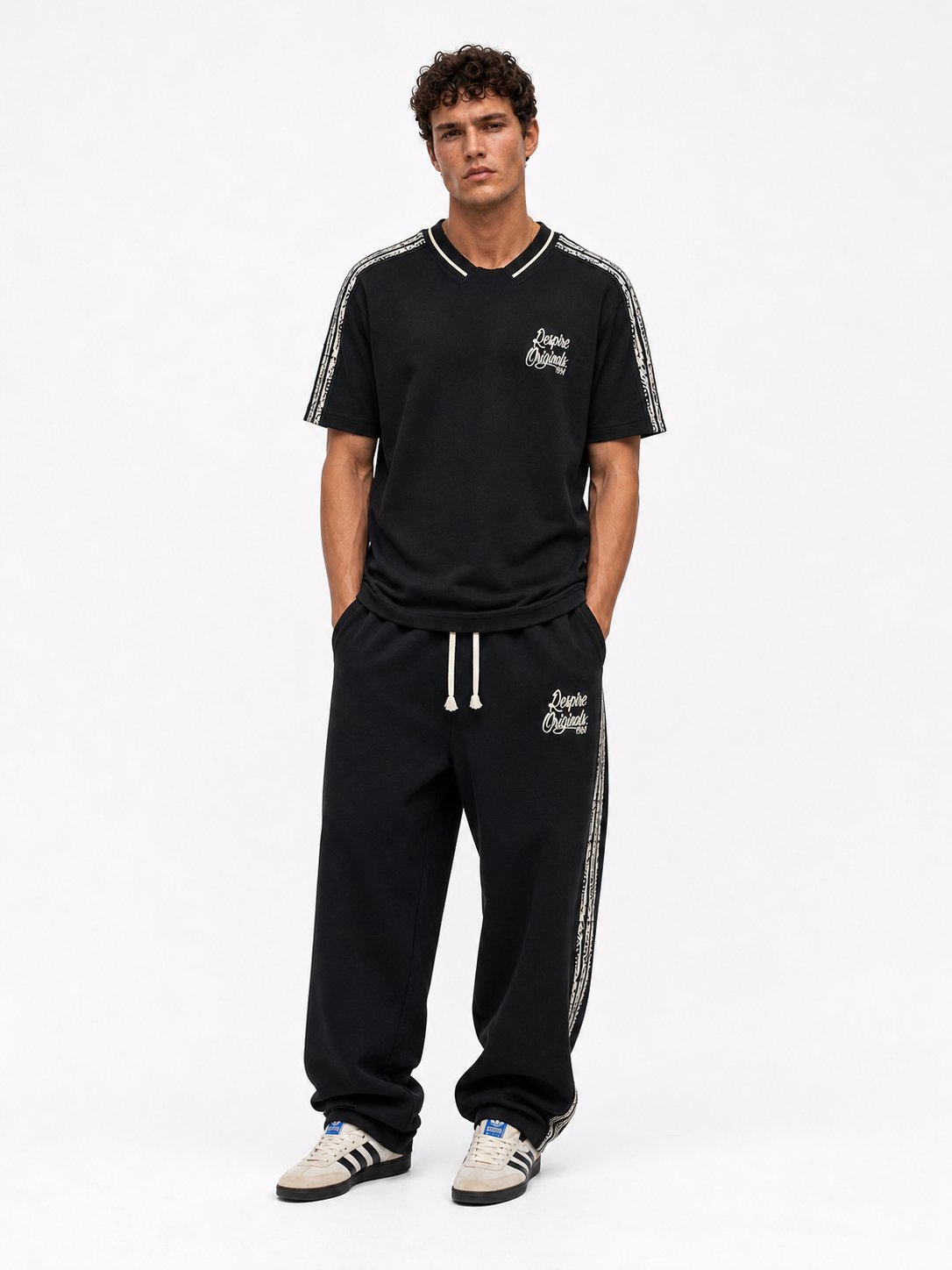 Erkek Originals Şerit Detaylı Regular Fit Eşofman Takımı Siyah