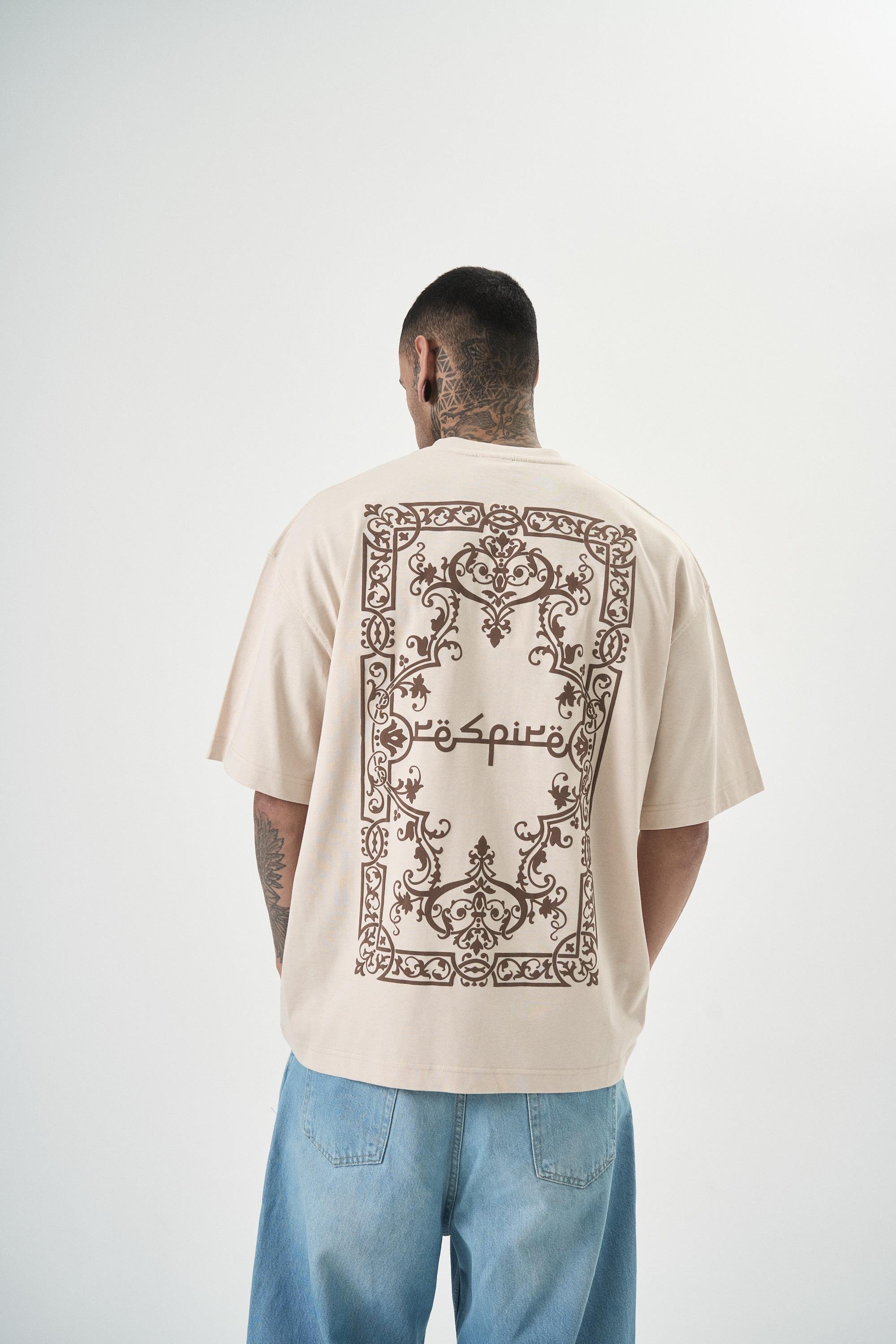 erkek-ornaments-baskili-oversize-t-shi-cdb7a1.jpg
