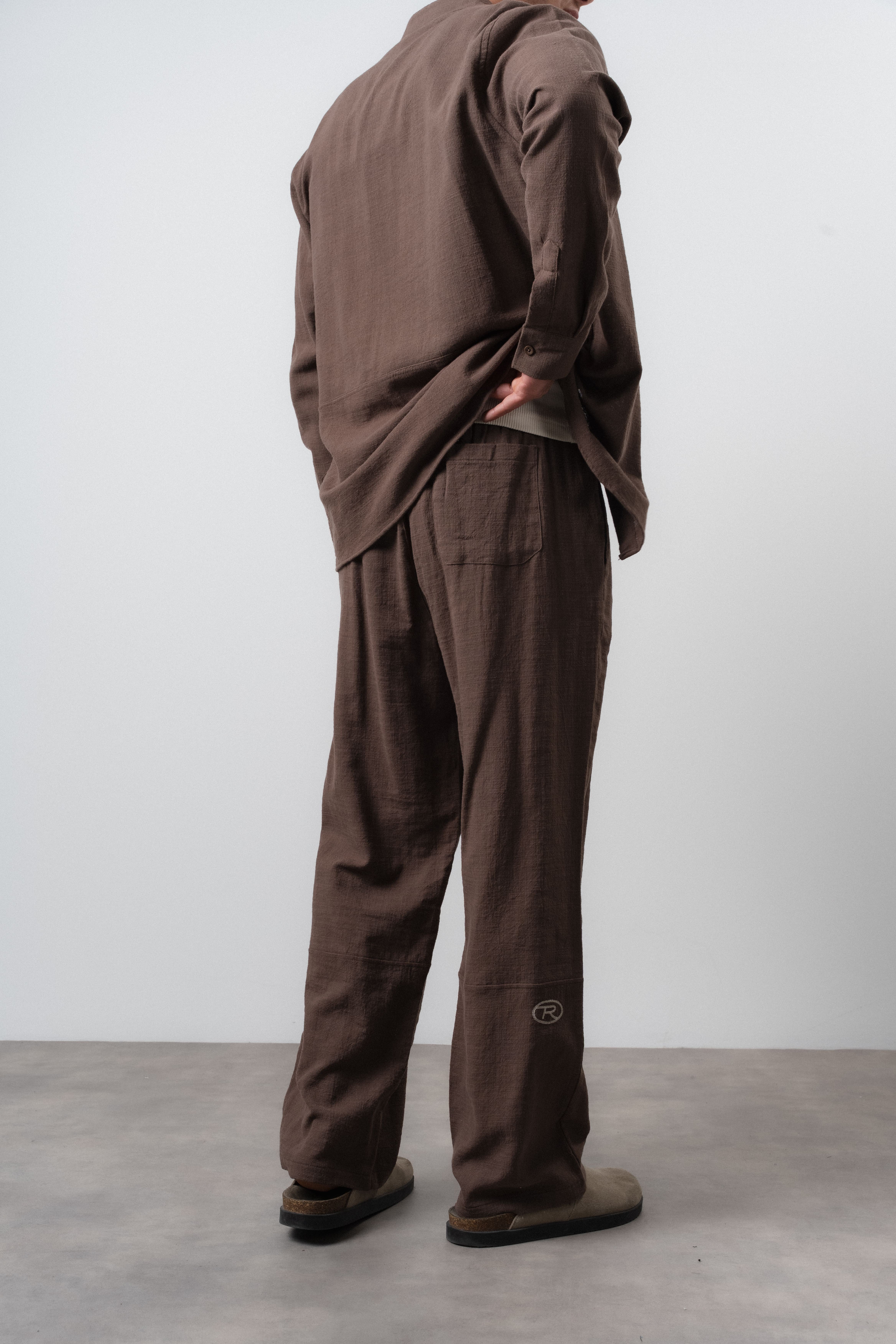 Erkek R Nakışlı Baggy Pantolon Kahve