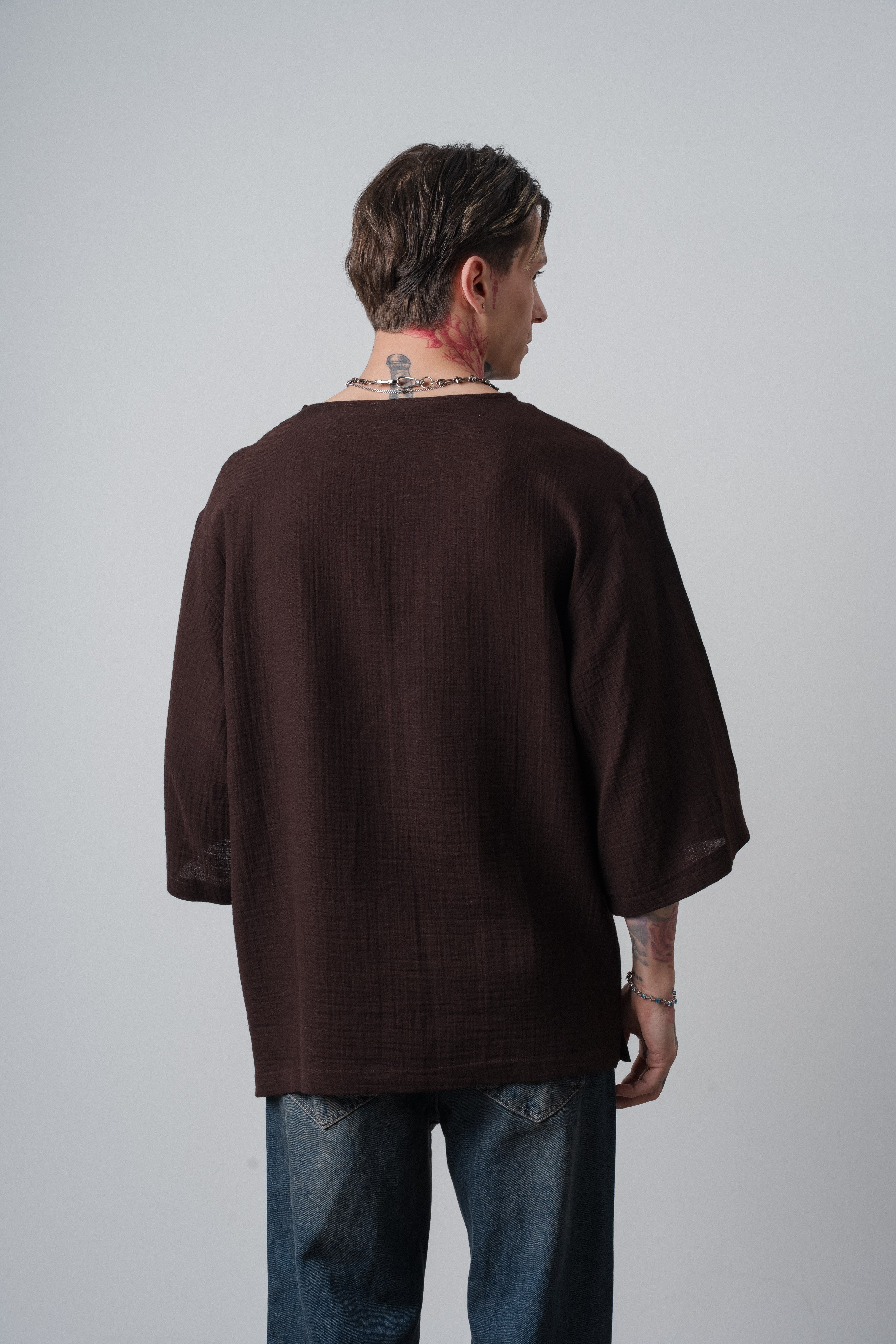 Erkek R Nakışlı Fakir Kol Müslin Oversize T-Shirt Acı Kahve