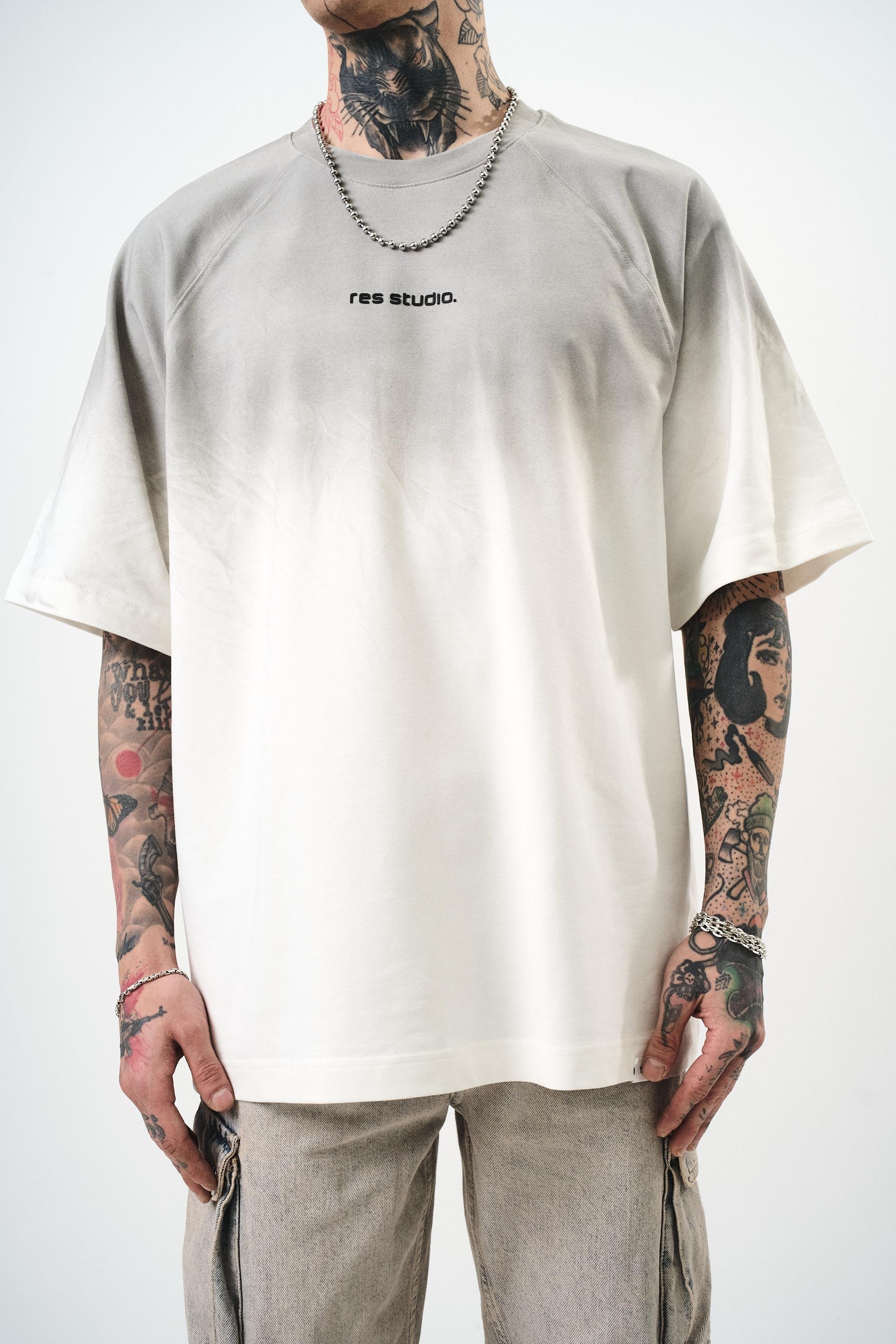 Erkek Res Studio Yazılı Oversize T-Shirt Ekru