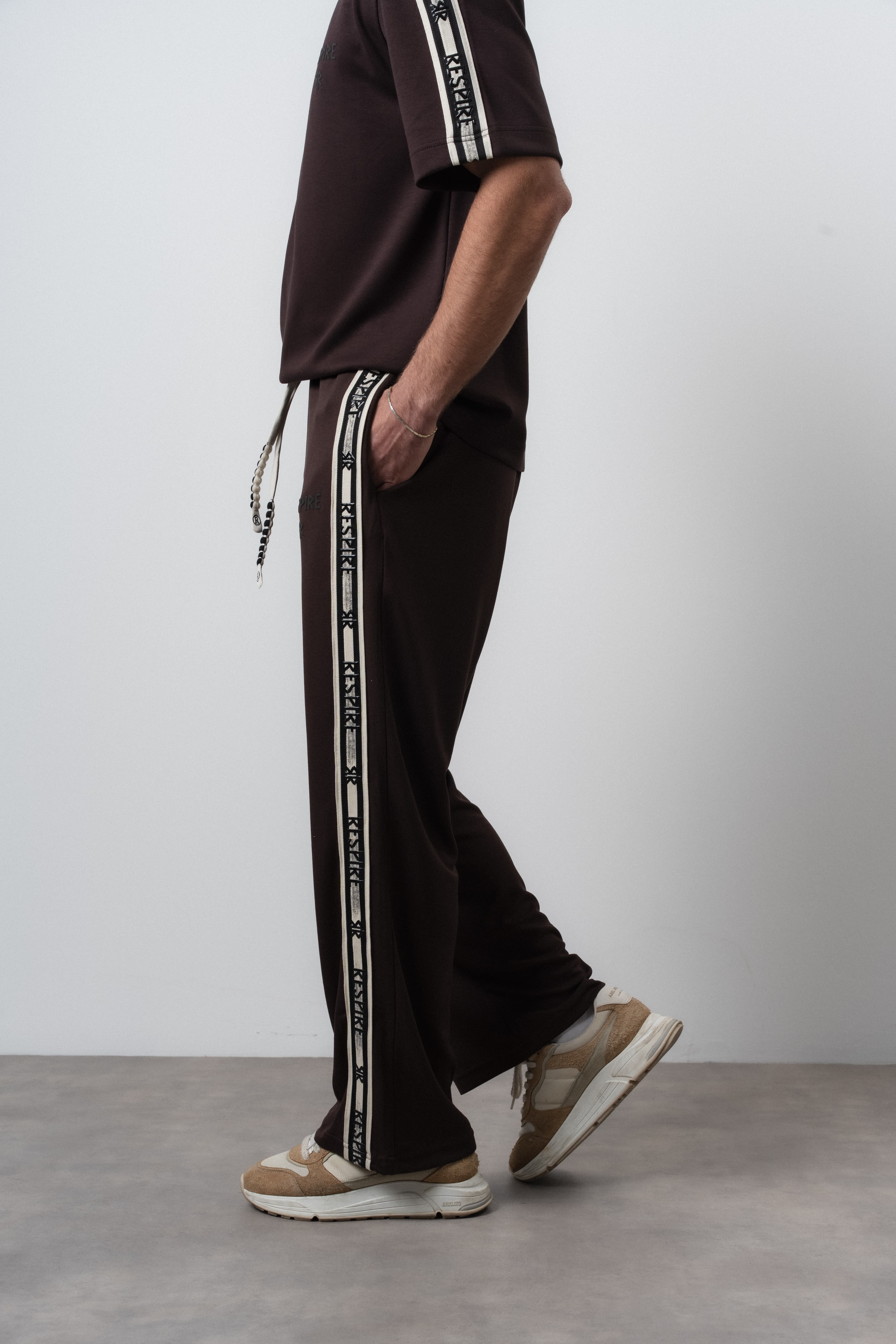 Erkek Respire Şerit Detaylı Baggy Eşofman Altı Kahve