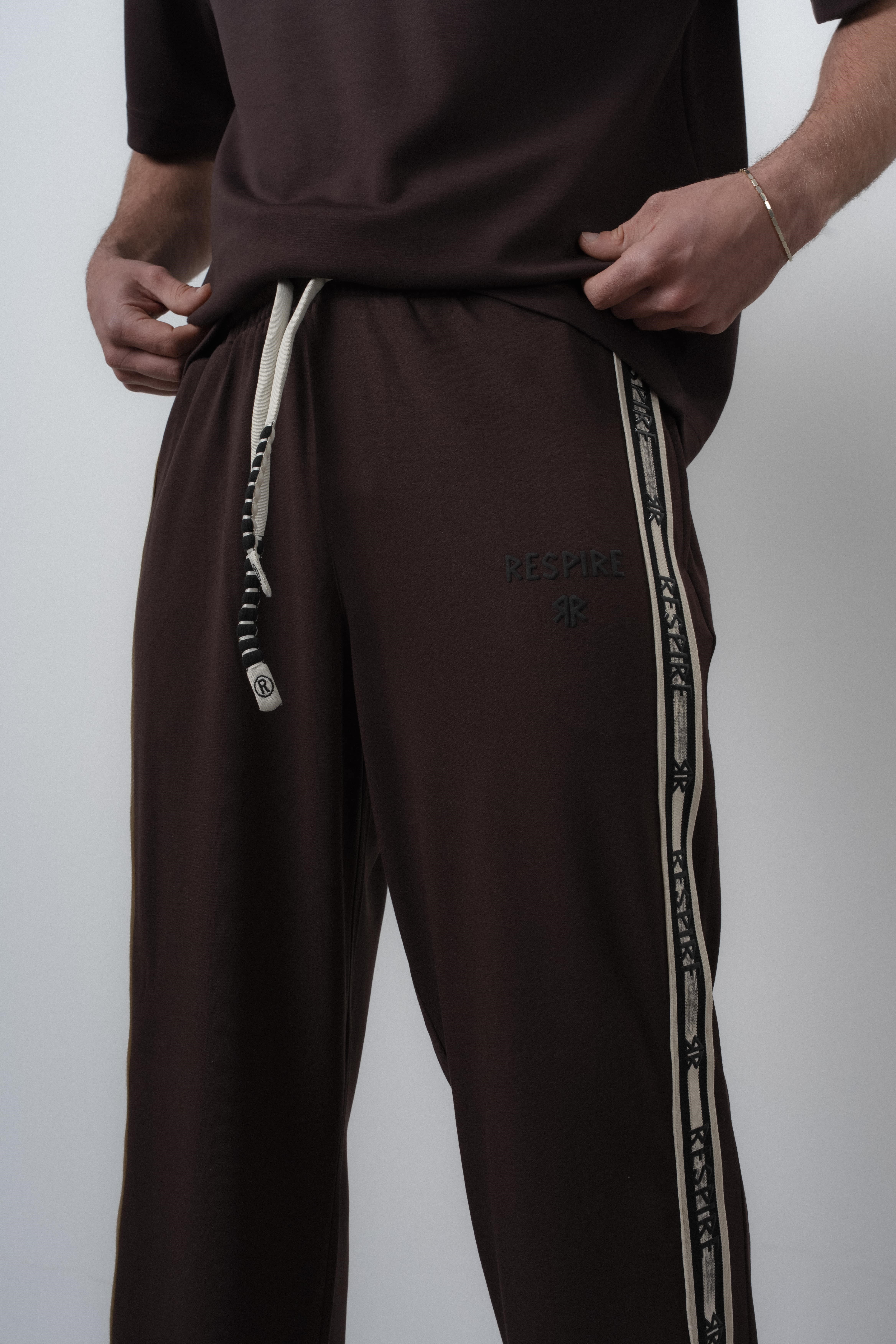 Erkek Respire Şerit Detaylı Baggy Eşofman Altı Kahve