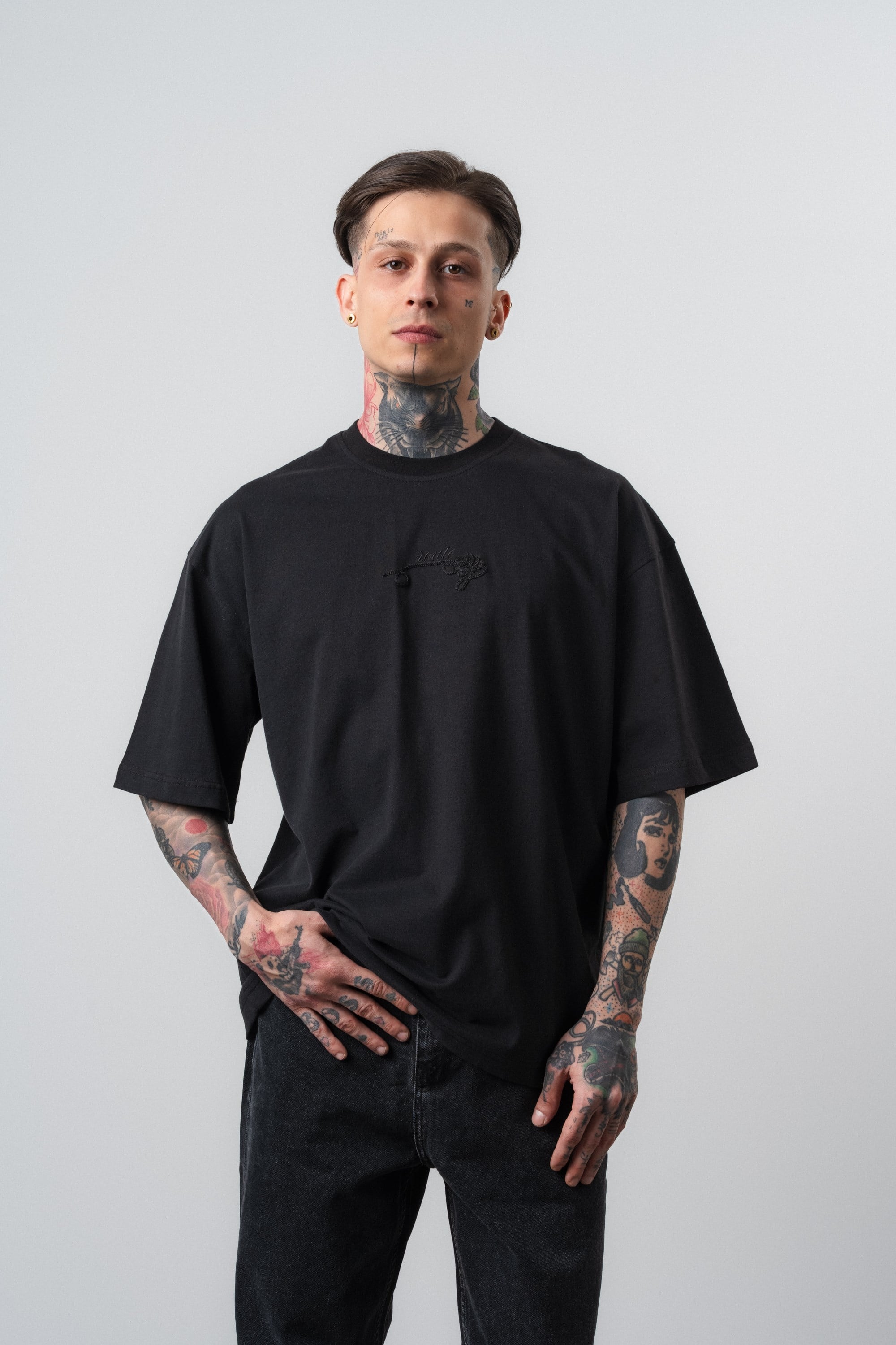 Erkek Route Nakışlı Oversize T-Shirt Siyah