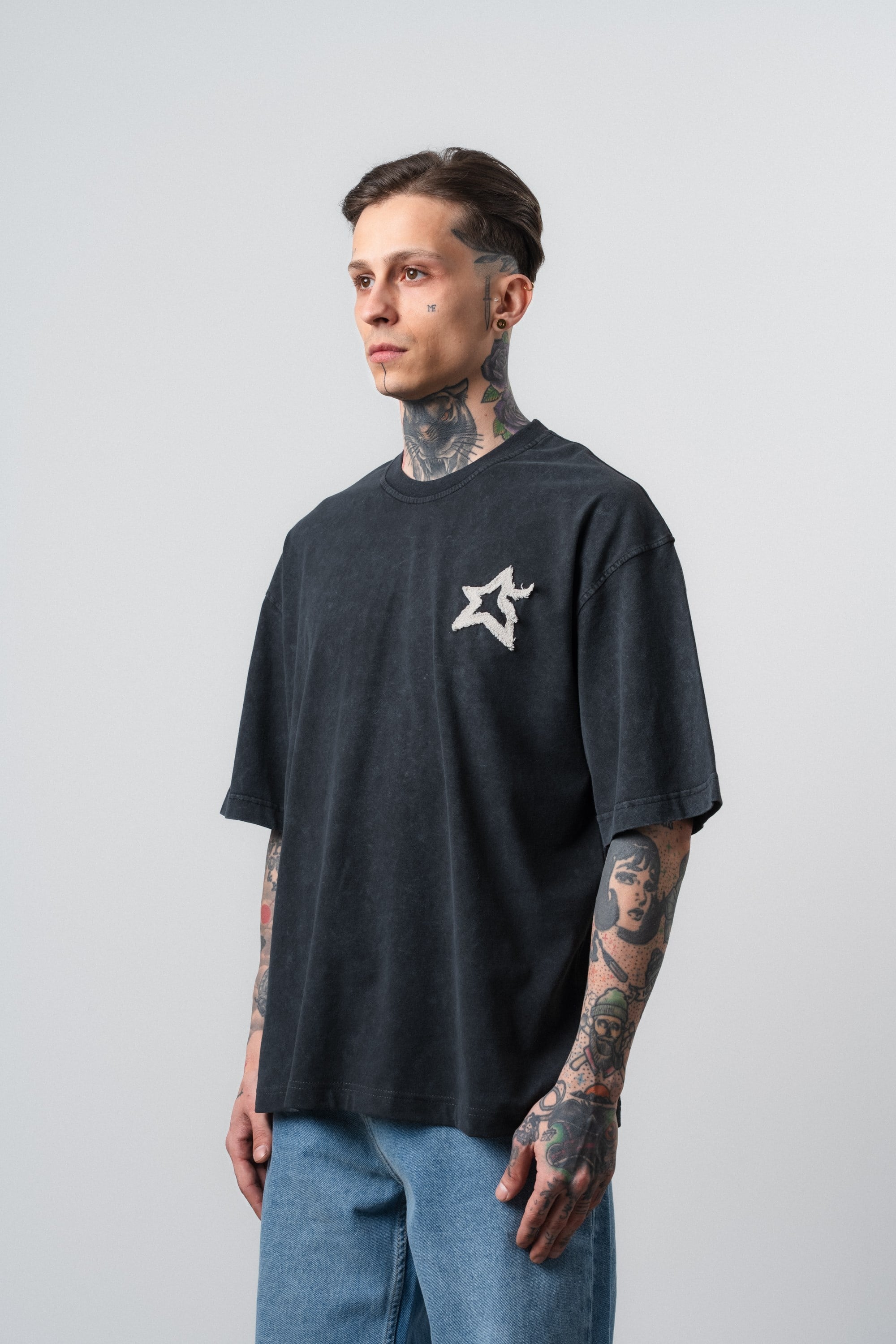 Erkek Saint Nakışlı Yıkamalı Oversize T-Shirt Siyah