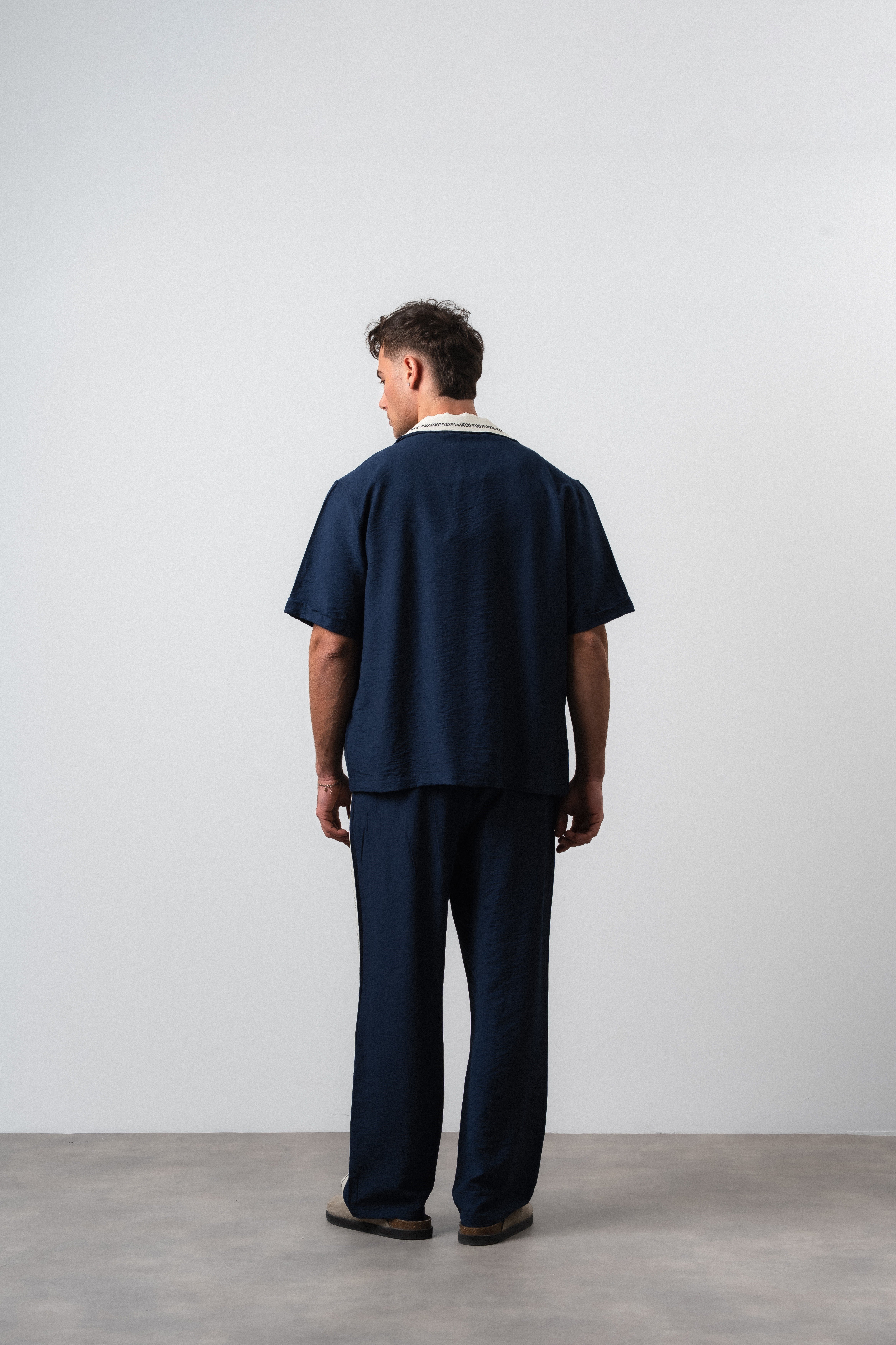 Erkek Şerit Detaylı Keten Oversize Gömlek Pantolon Takım Lacivert