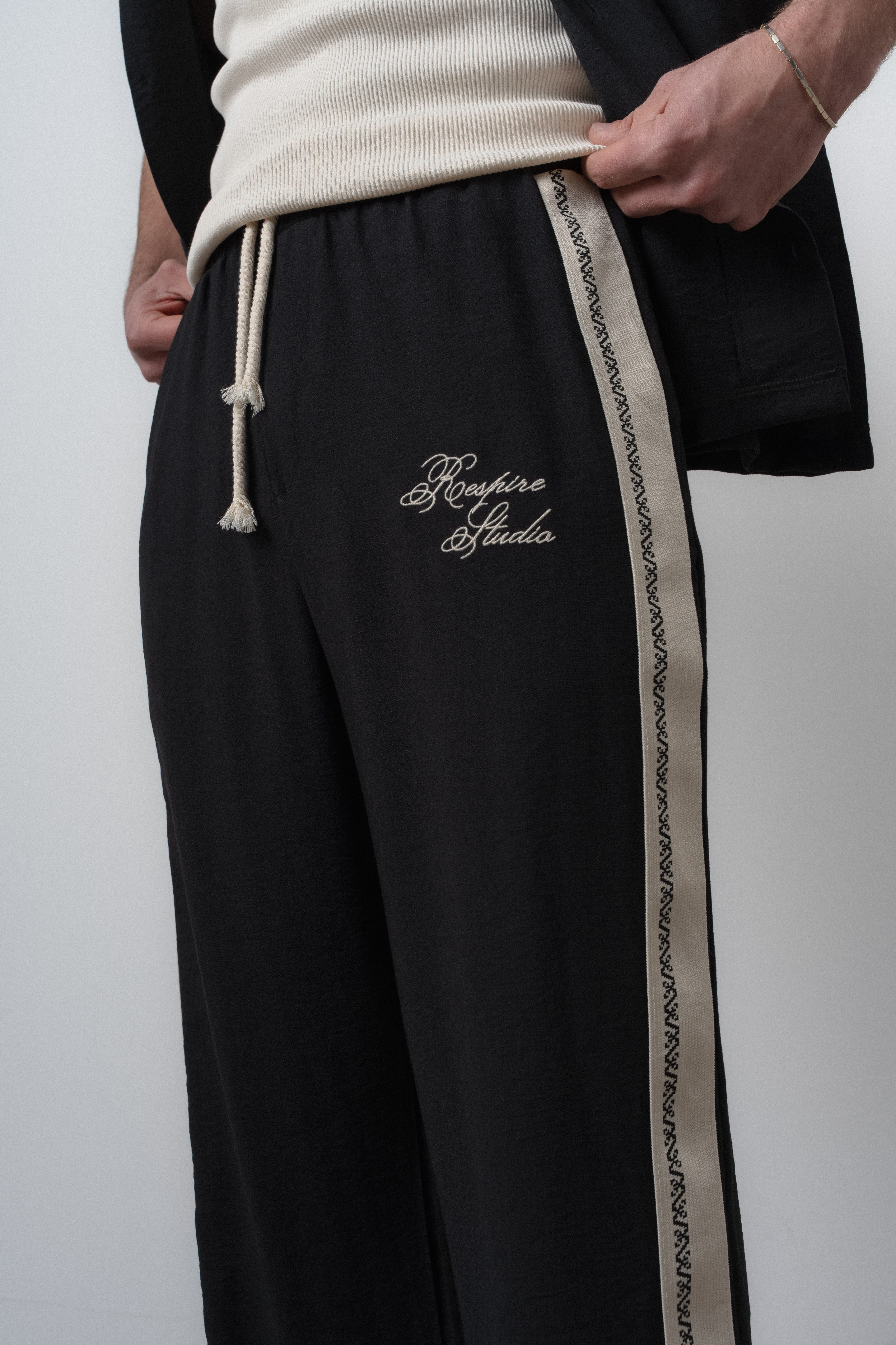Erkek Şerit Detaylı Keten Oversize Gömlek Pantolon Takım Siyah