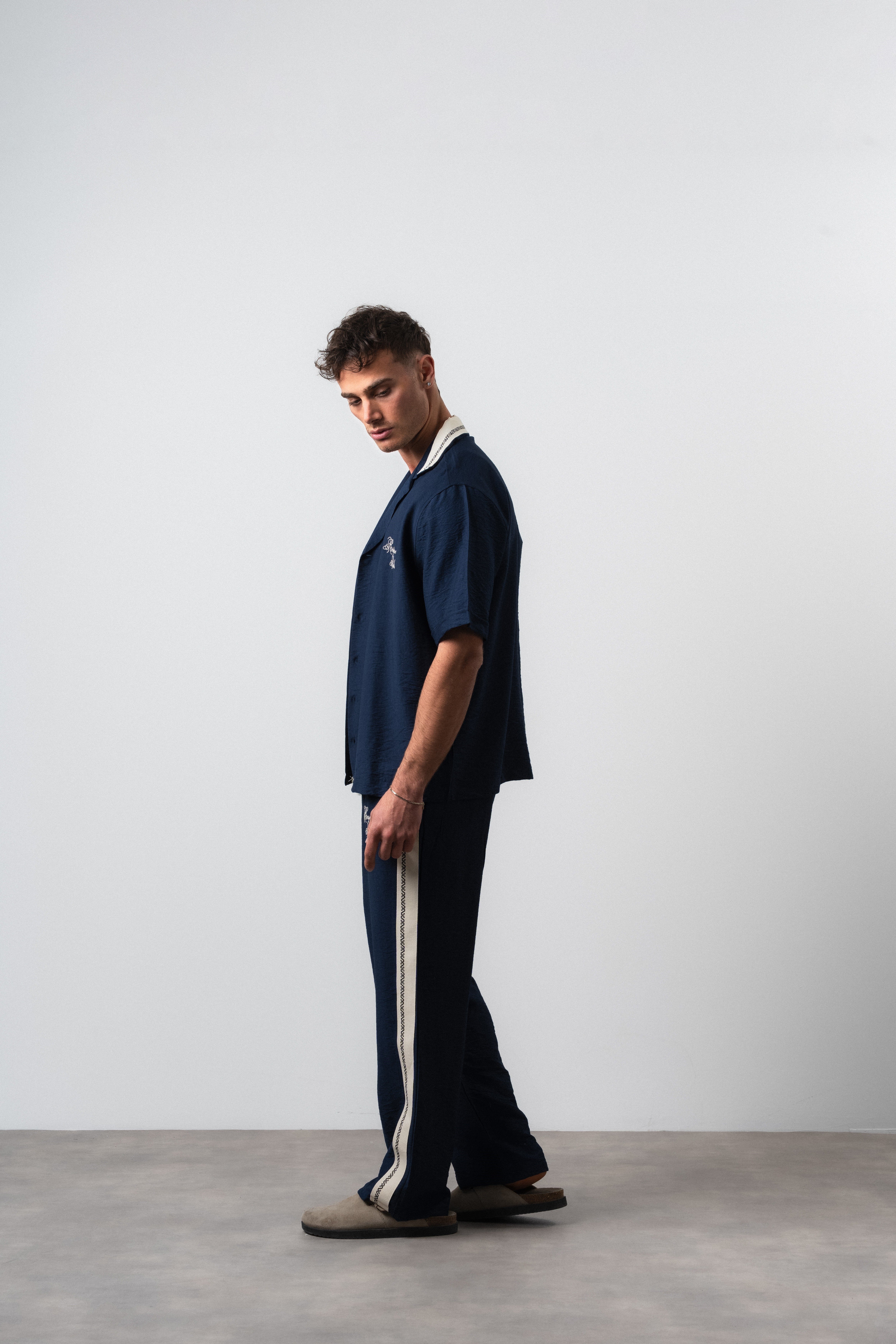 Erkek Şerit Detaylı Keten Oversize Gömlek Pantolon Takım Lacivert