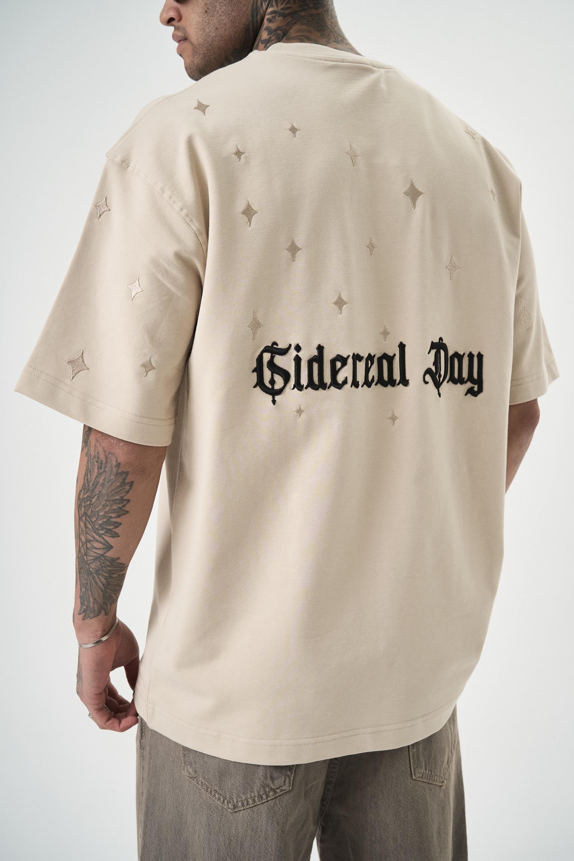 erkek-sidereal-nakisli-oversize-t-shir-042-8b.jpg