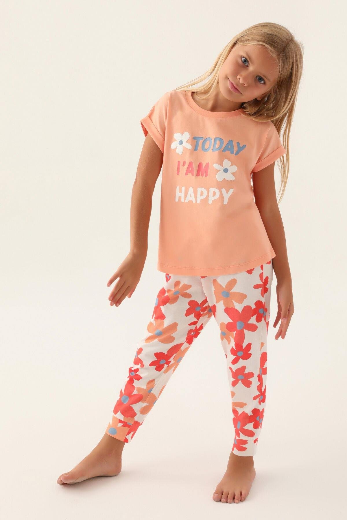 Kız Çocuk Çiçekli Pijama Takımı