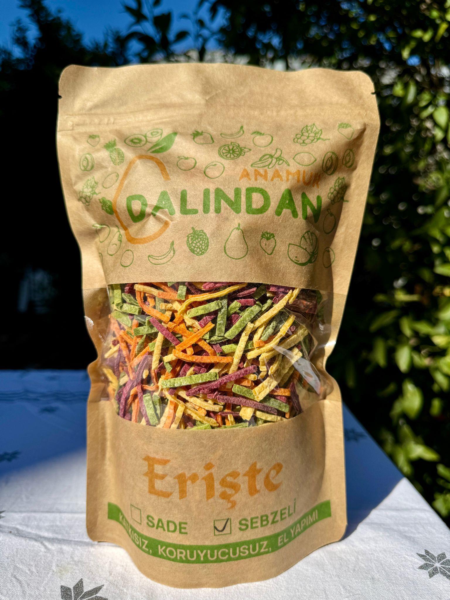 Sebzeli Karışık Ev Yapımı Erişte ( 500 GR )