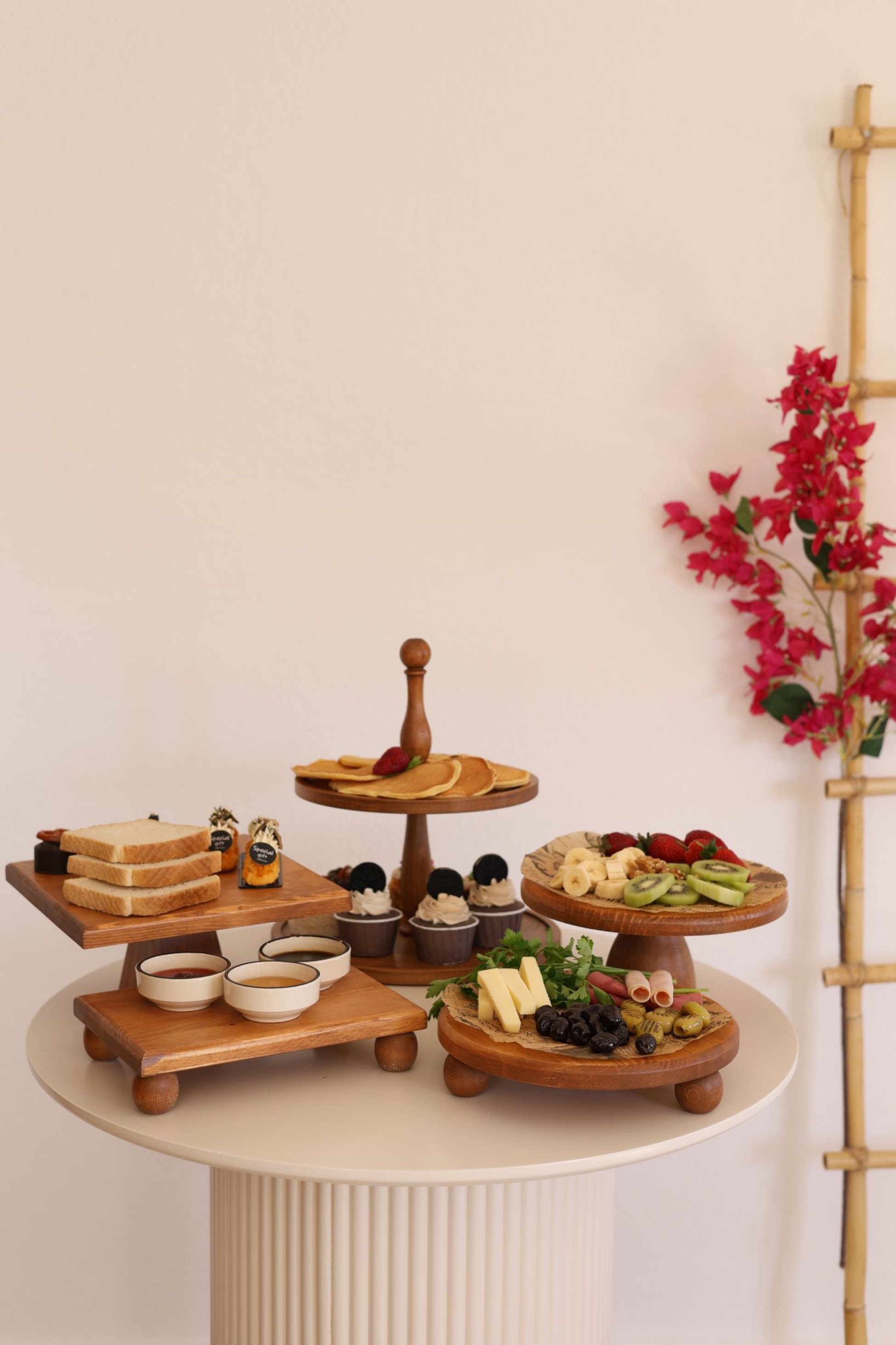 5li 2 Katlı Kek Standı, 25 Cm Pastalık, 25 Cm Risus, 17x25 Risus,25x25 Piramit Ahşap Çeyiz Seti