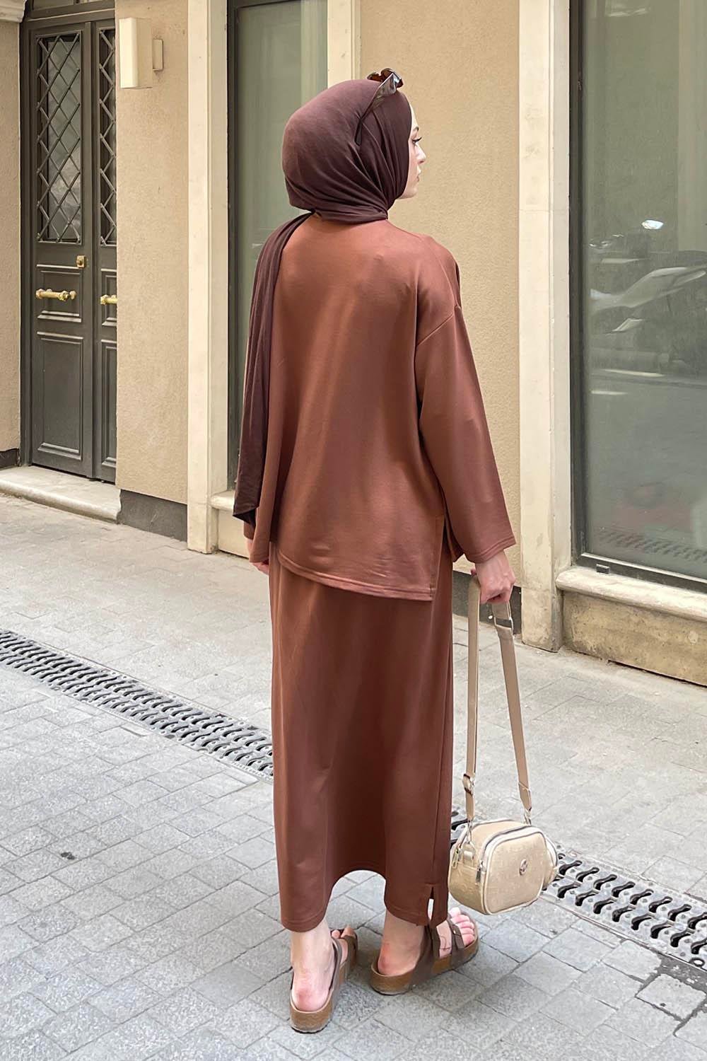 Kristal Etekli Takım Acı Kahverengi