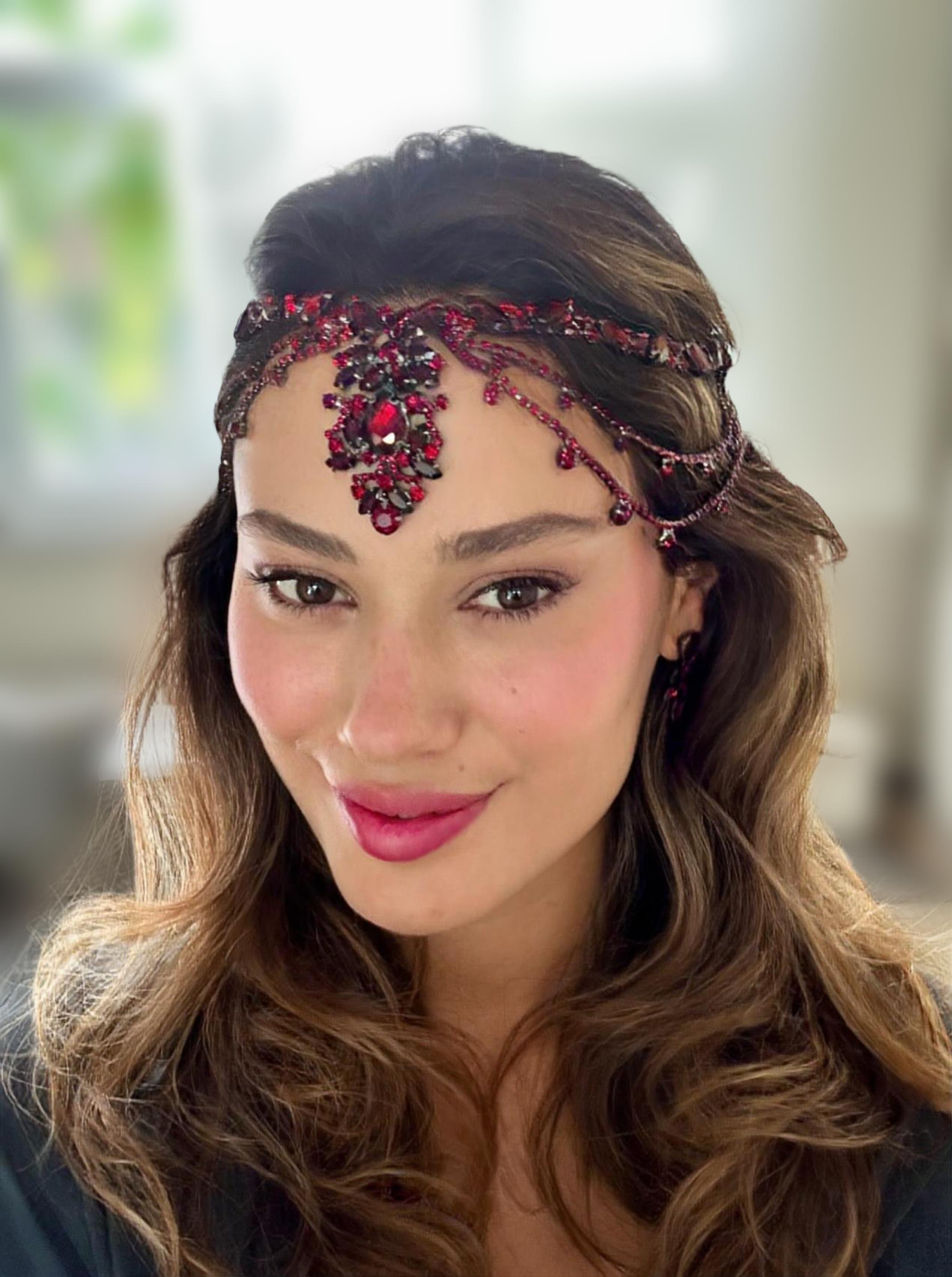 Henna Model Bordo Alınlık ve Küpesi 