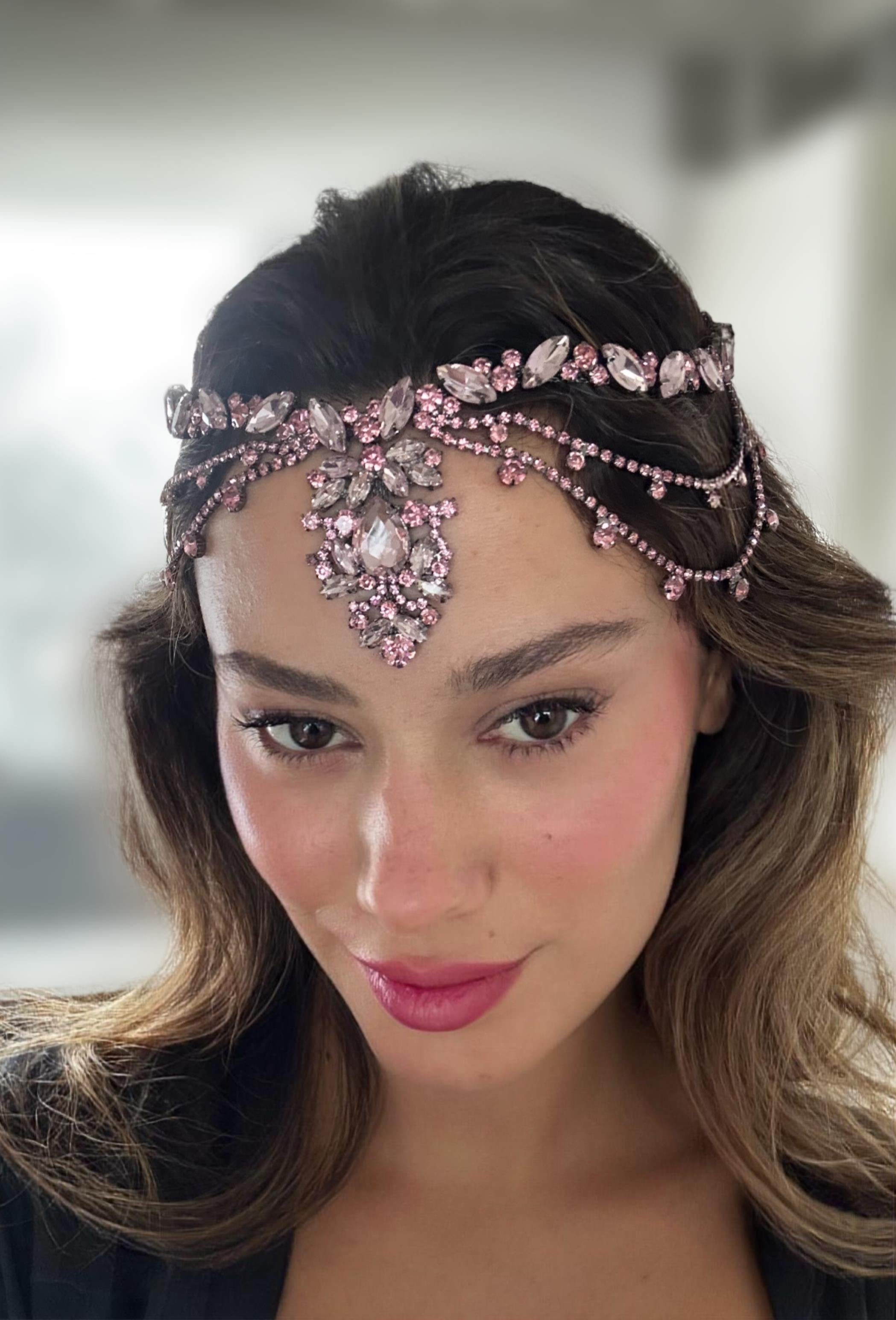 Henna Model Pembe Alınlık 