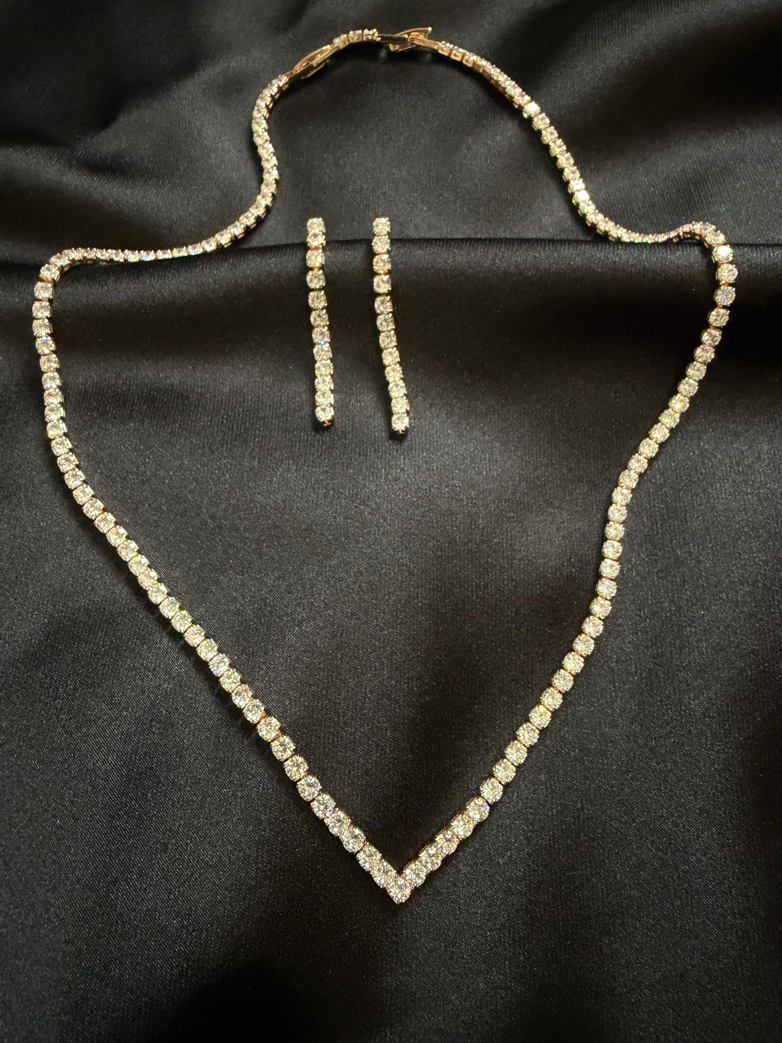 Zyra Model Gold Zirkon Kolye Ve Küpe Seti