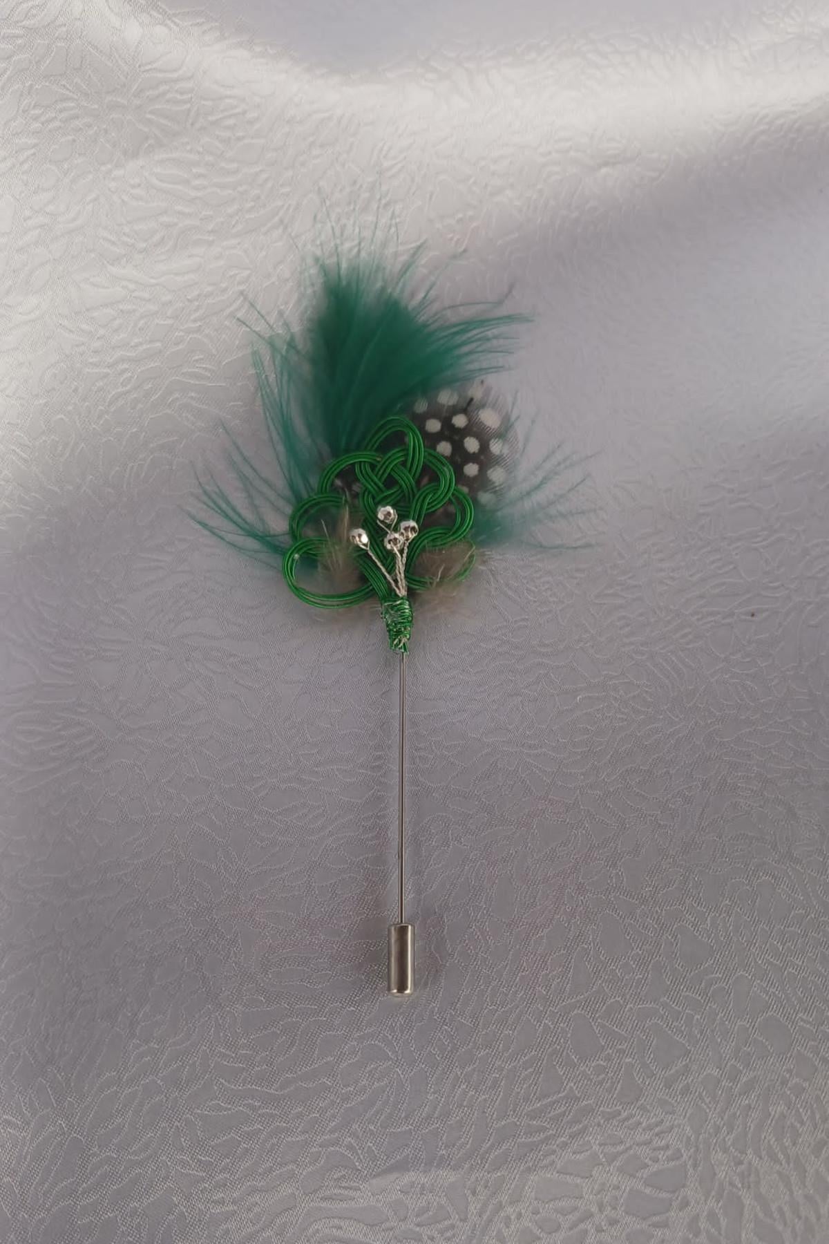 MorKalem Dorika Yeşil 4x12 cm Kazaziye Aşk Düğümü Tüylü Broş 