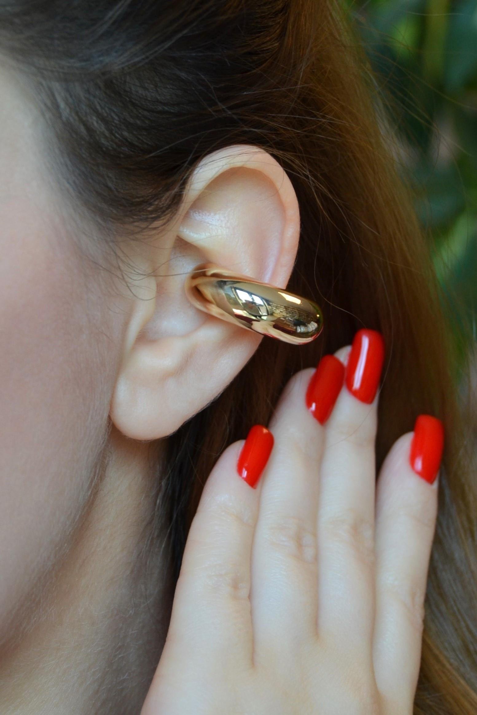Büyük Bombeli Earcuff Büyük Halka Geçirmeli Kıkırdak Küpesi Gold Renk