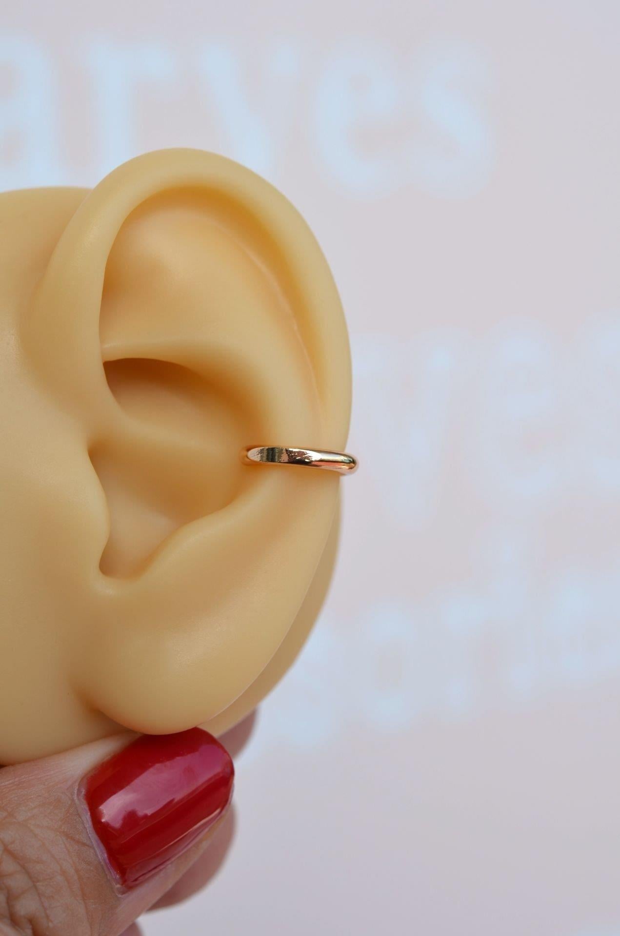 Mini Bombeli Earcuff Sıkıştırmalı Kıkırdak Küpesi Çocuk Boy