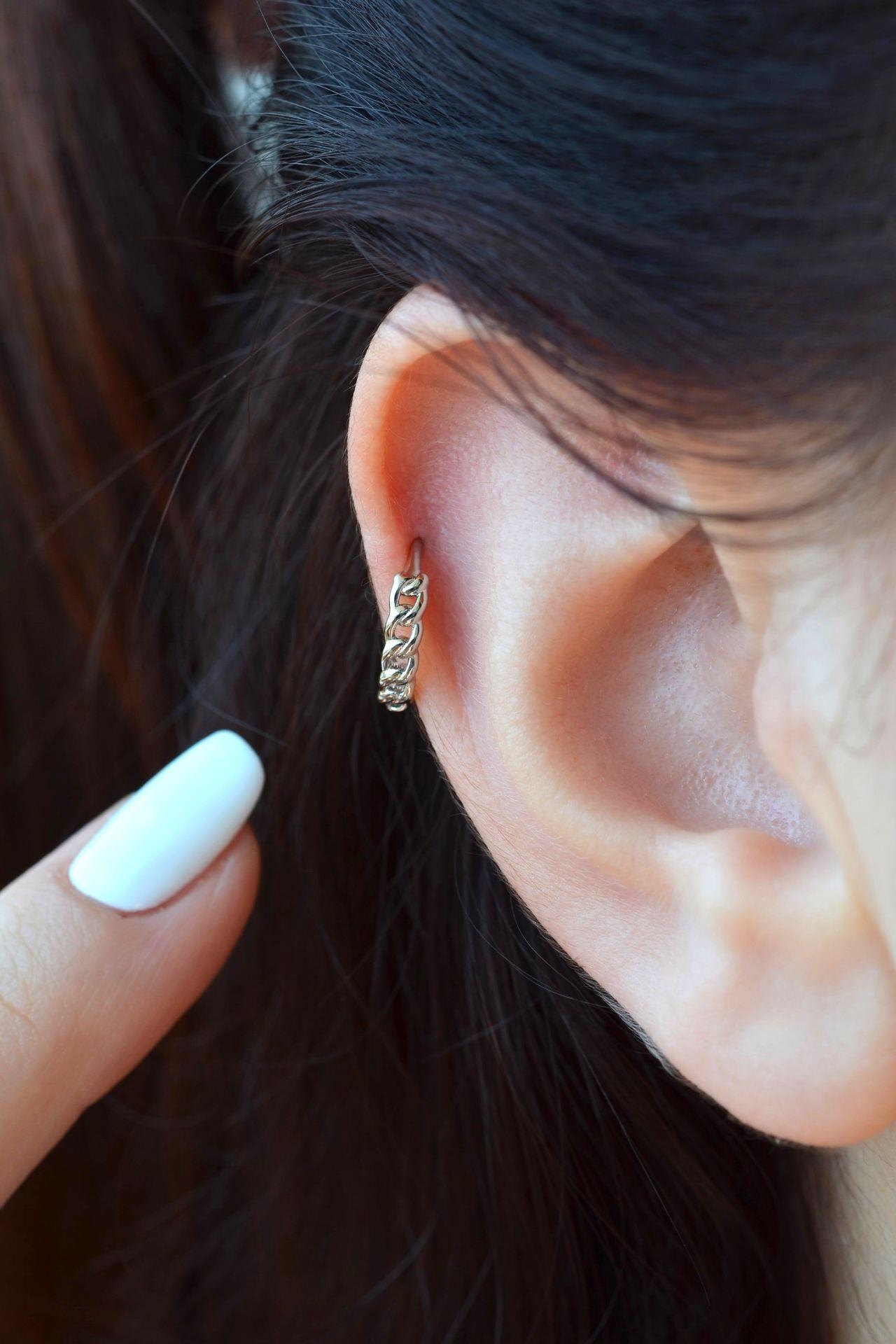 Zincir Model Piercing Tragus Helix Kıkırdak Küpesi