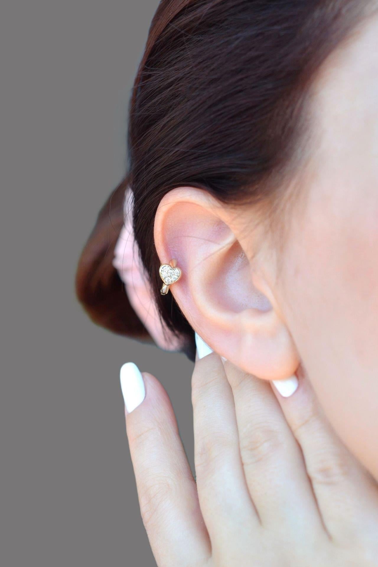 Zirkon Taşlı Kalp Helix Piercing Tragus Kıkırdak Lob Küpesi Tek Adet