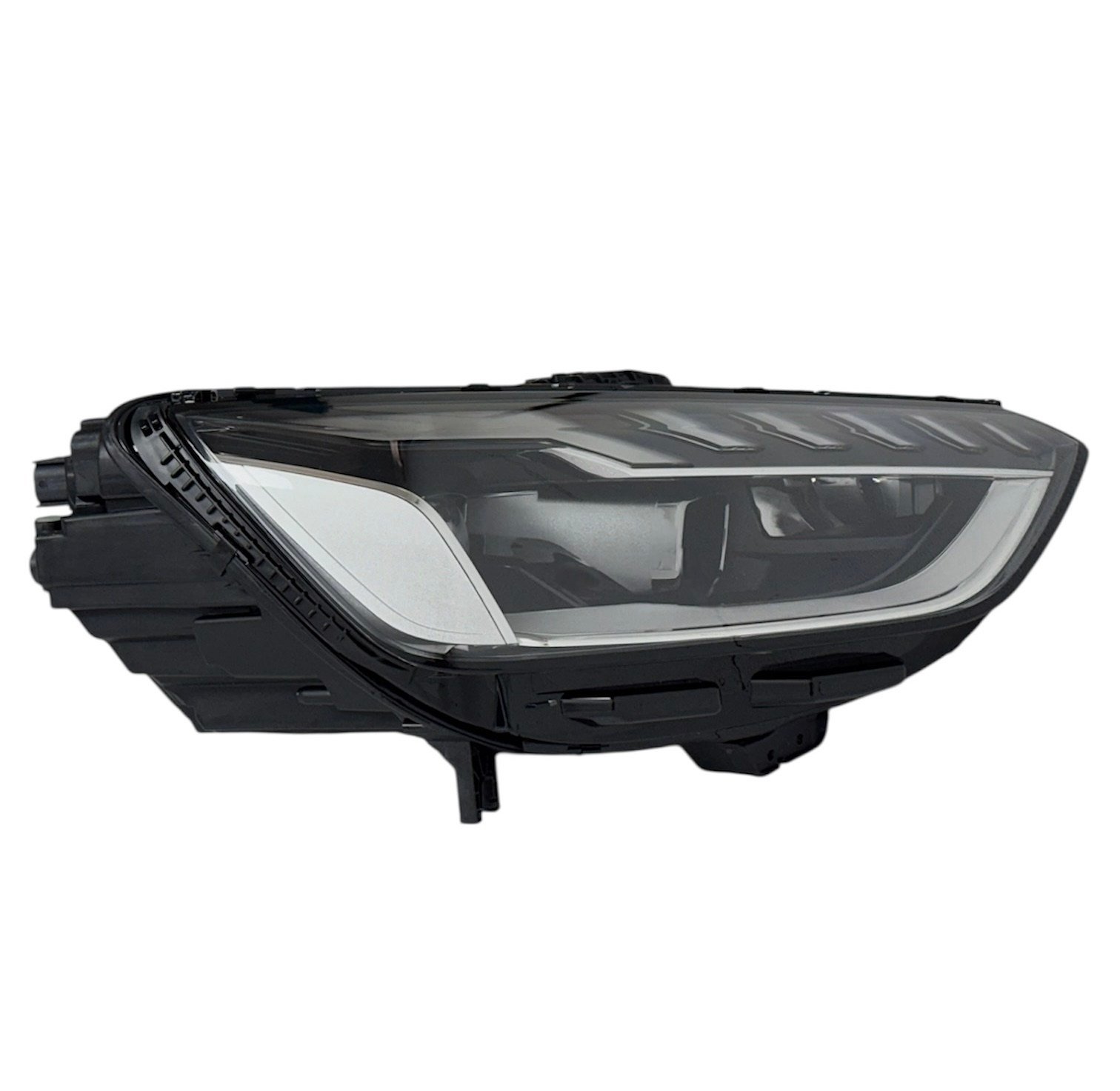 FAR A4 20-23 RH (MATRIX/BEYİNLER ÜSTÜNDE) - MATSUBA-T - 8W0941034D