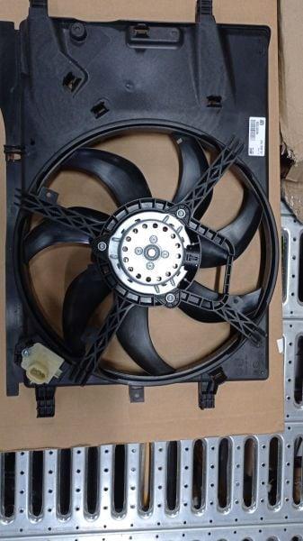Opel Corsa D 1.2 / 1.4 Benzinli (A12xer-A14xer) Fan Moıtor Komple Orijinal Psa 13453797