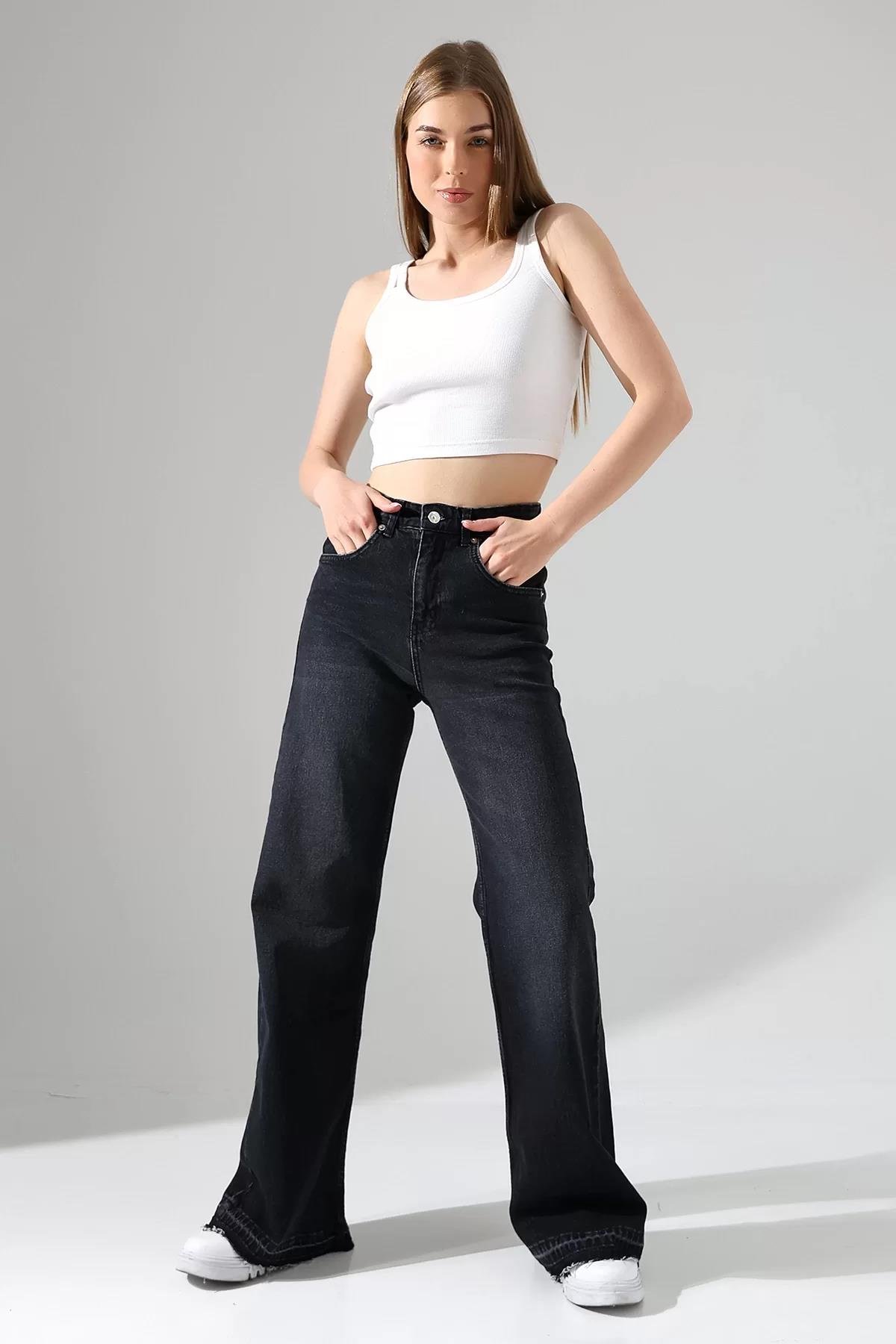 Paça Detaylı Wide Leg Jean