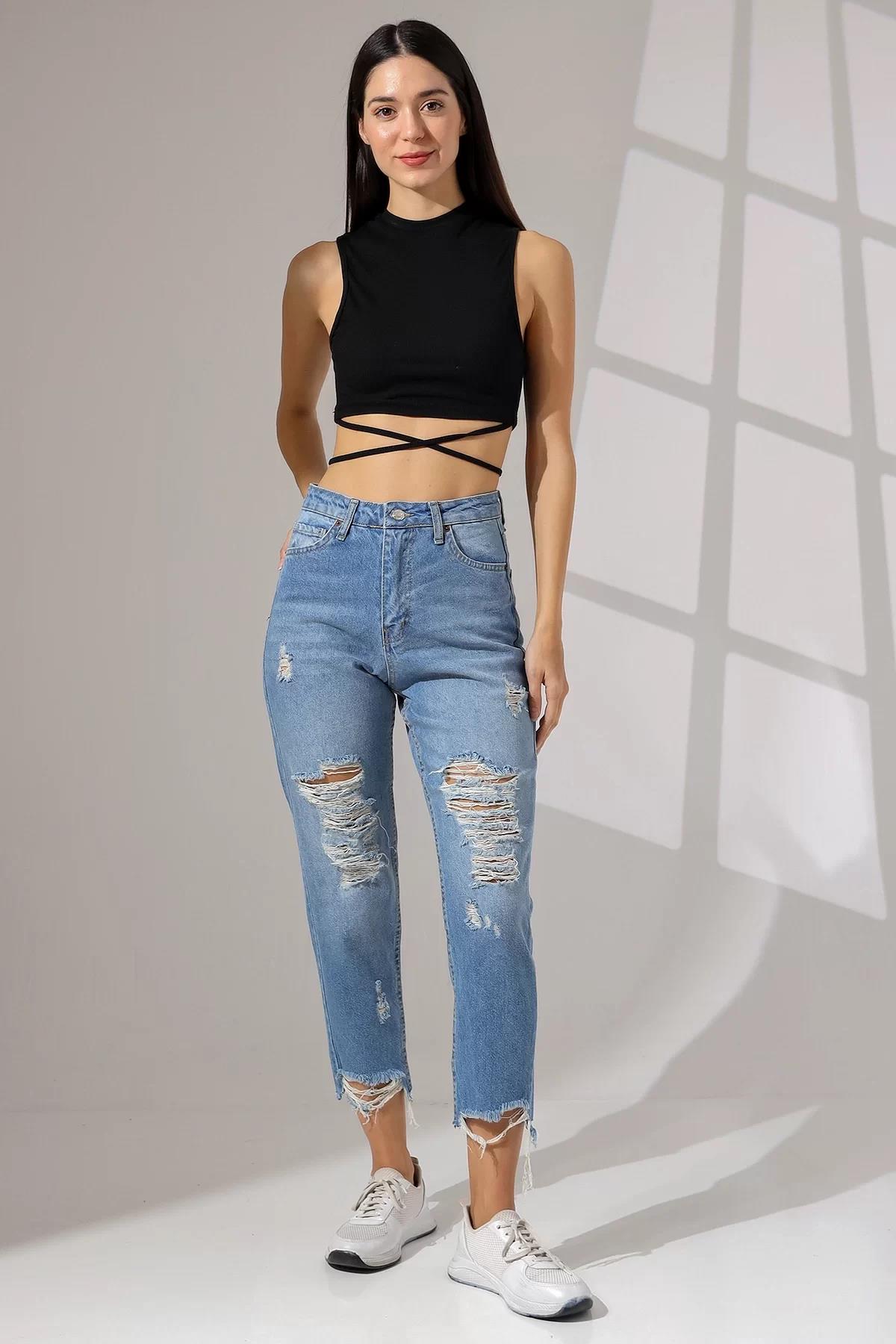 YÜKSEK BEL DİZ PAÇA YIRTIK MOM JEAN