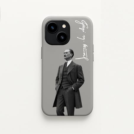 iphone-ataturk-ve-imza-baskili-lansman-4-6cf0.png
