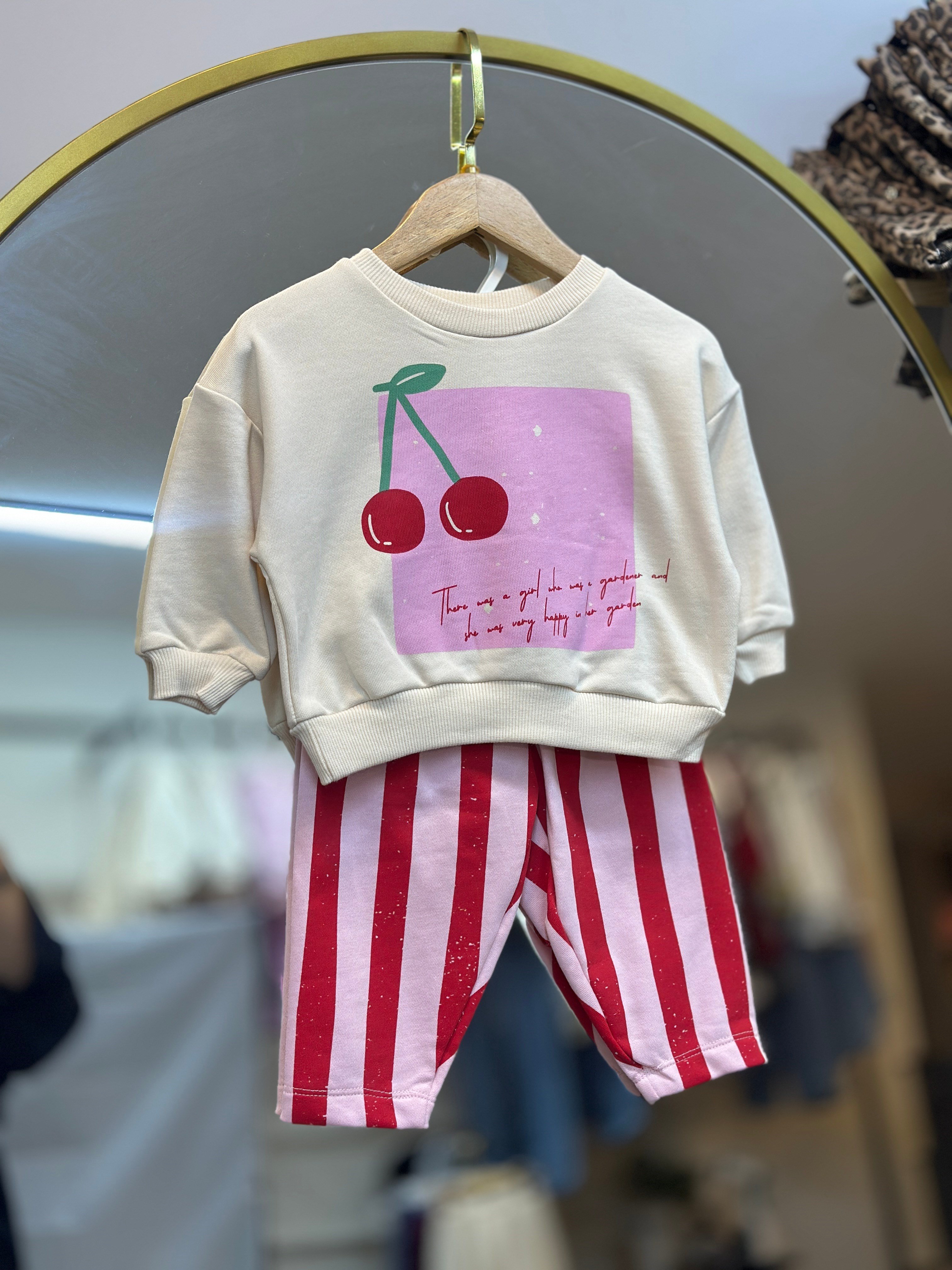 9-24 Ay Red Cherry Garden Ekru Çizgili Çocuk Takım