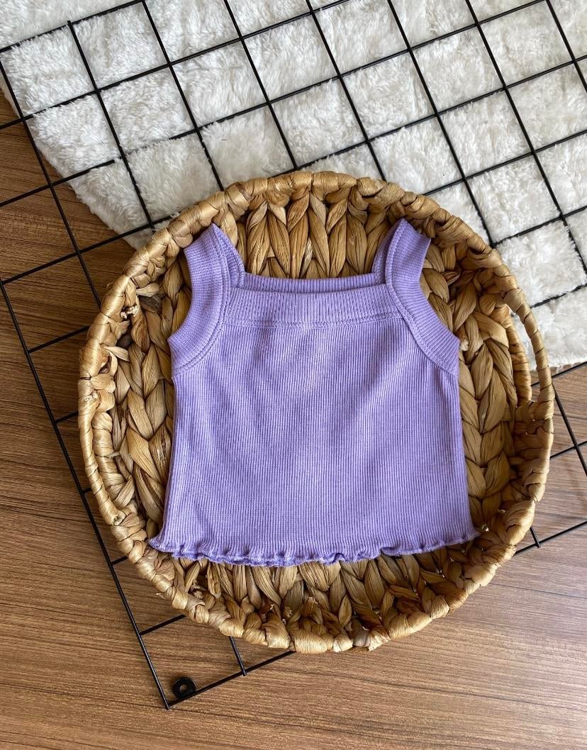 Lila Crop