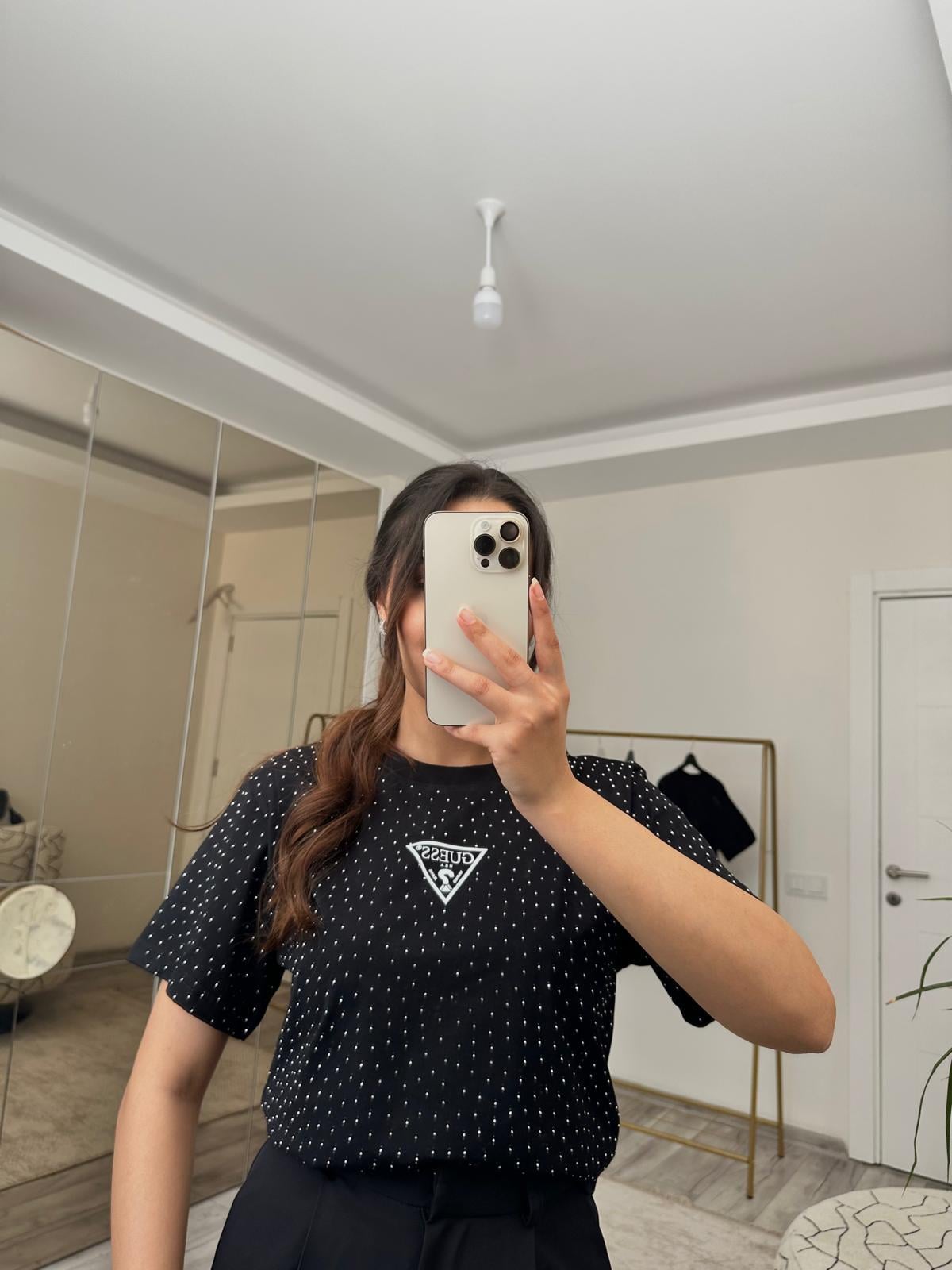PARILTILI TAŞ DETAYLI MAXİ CROP TİŞÖRT SİYAH